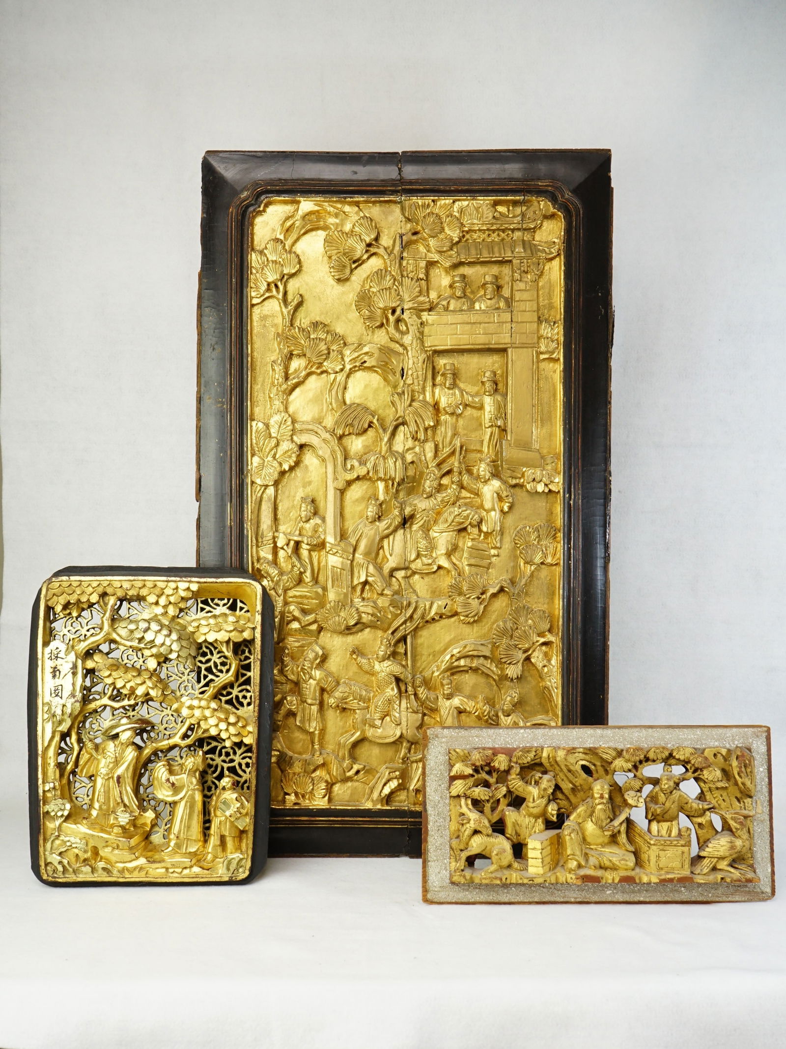 Lot of 3 Chinese High Relief Rectangular Gilt Wood Wall Plaques 19th Century (1 of 11)