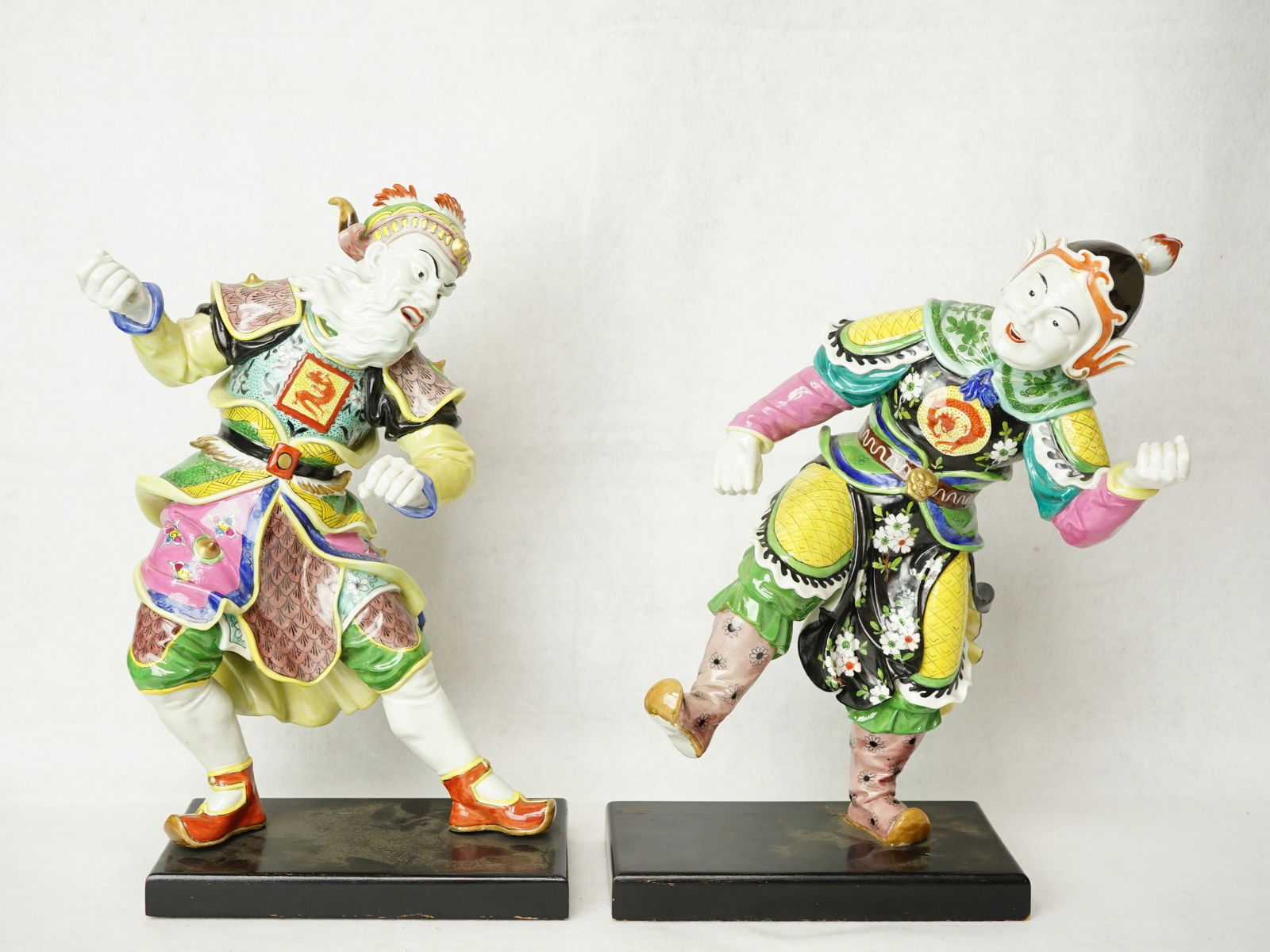 Lot of 2 Chinese Famille Rose  Porcelain Figurines (1 of 10)