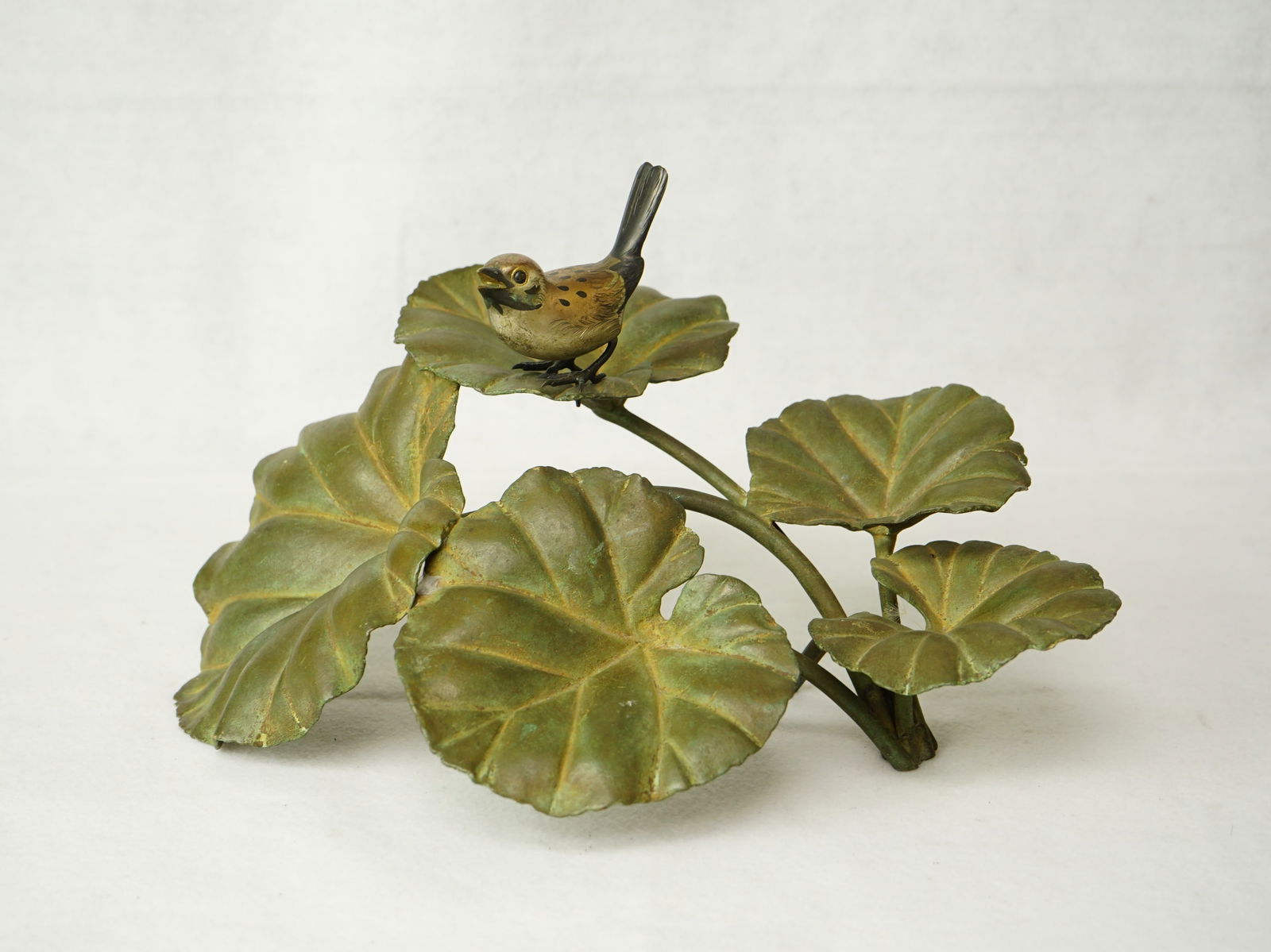 Japanese Signed Bronze Carving of A Bird on A Leaf,Early 20th Century (1 of 6)