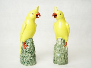 Lot of 2 Chinese Porcelain Bird Figures