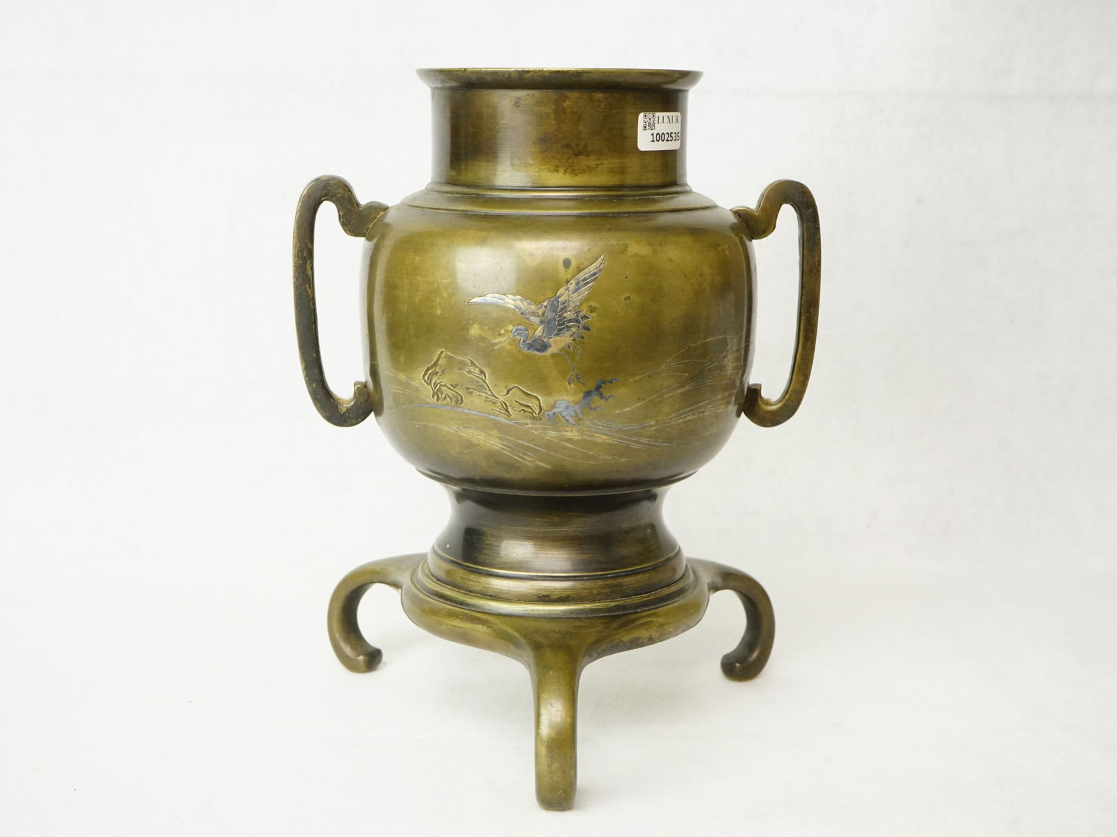 Japanese Bronze Ikebana Vase,Meiji Period: Approximate size:9.75 in Shipping: We offer in-house shipping services for most small items. This means that we will take care of packing and shipping the items directly to you. For larger or speciali