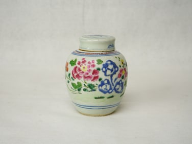 Chinese Famille Rose 'Floral' Porcelain Covered Jar,18th Century