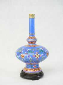 Chinese Famille Rose Blue Ground 'Floral' Bottle Vase,Republic Period