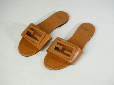 Fendi Women's Baguette Leather Slides