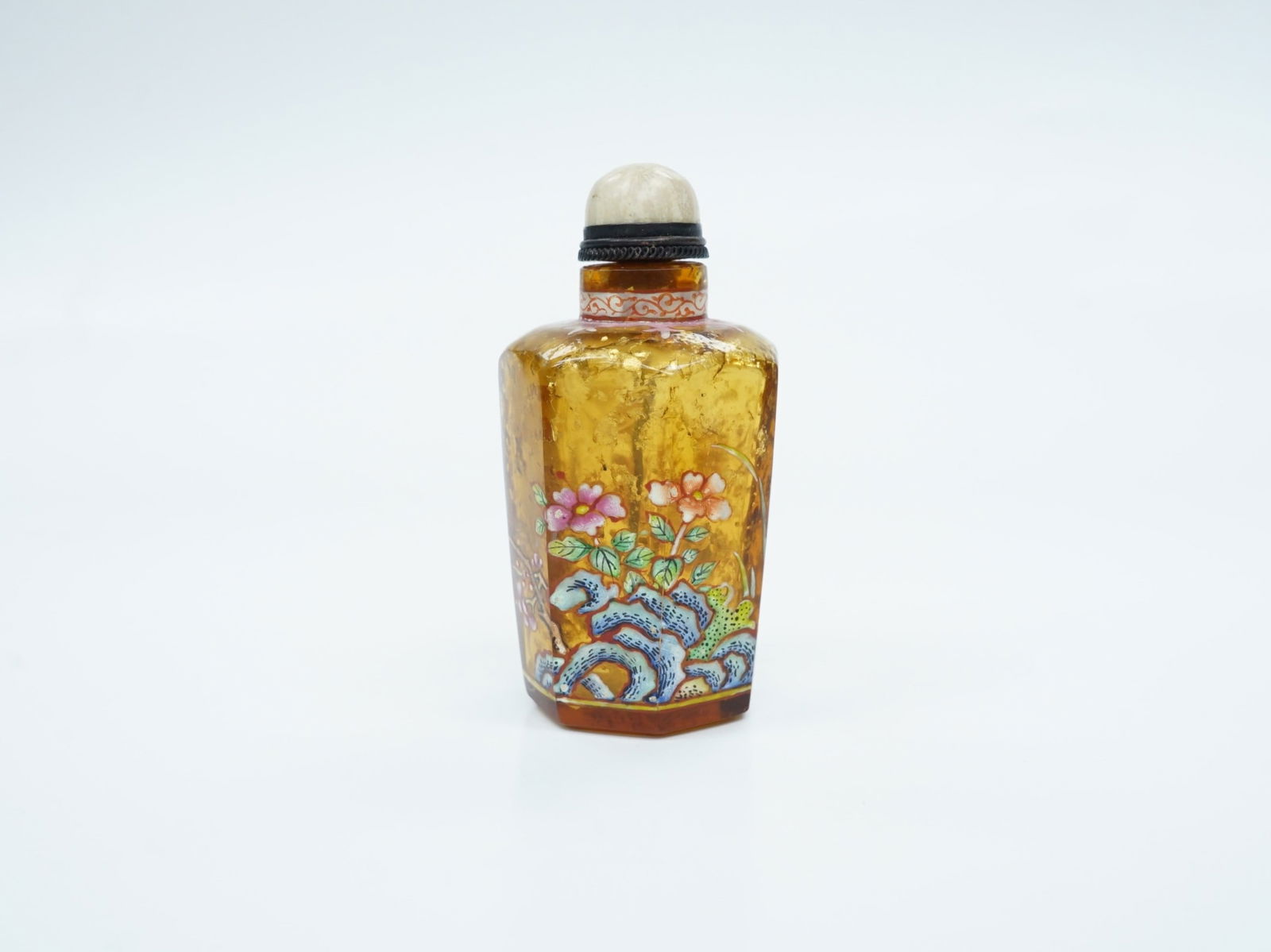 A Rare Yellow Glass Gilt and Enamel Heptagonal Snuff Bottle, Qianlong Mark (1 of 10)
