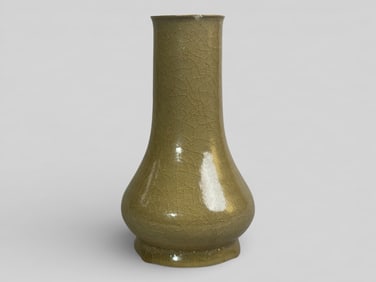 Chinese Guan-Type Pear-Shaped Vase,Song Dynasty (1127-1279)