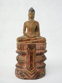 A Southeast Asian Carved Wood Figure of Buddha,19th/20th Century