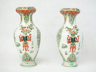 Pair of Chinese Famille Verte Vases,Early 20th Century
