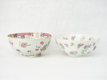 Lot of 2 Chinese Famille Rose Bowls