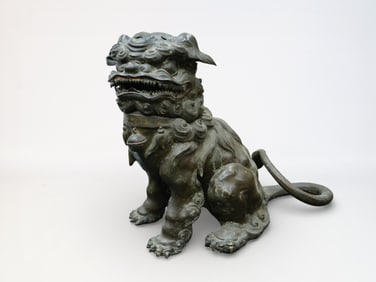 Large Chinese Bronze Lions-Form Incense Burner,Qing Dynasty