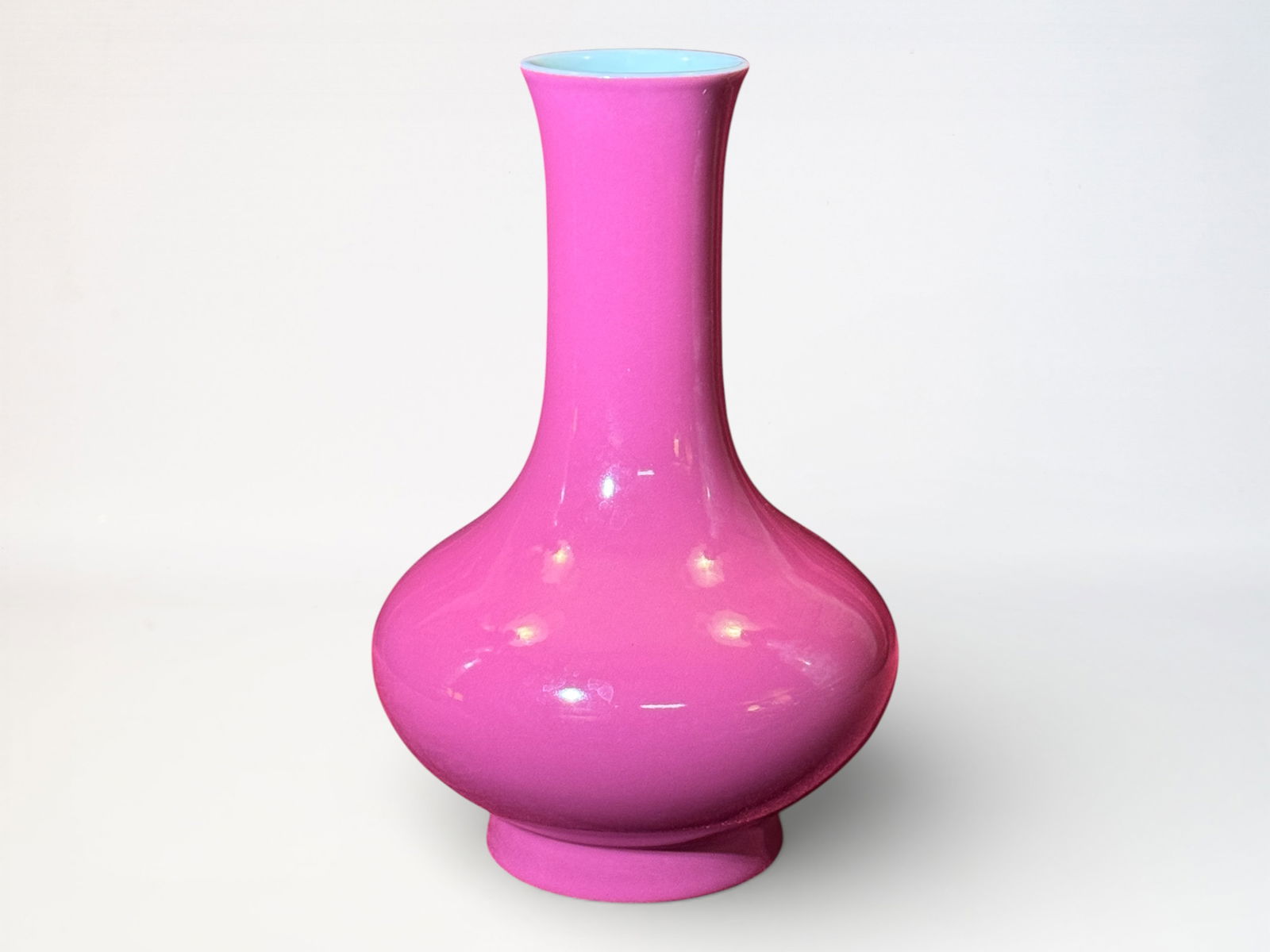 Chinese Ruby-Red Glazed Porcelain Vase (1 of 8)