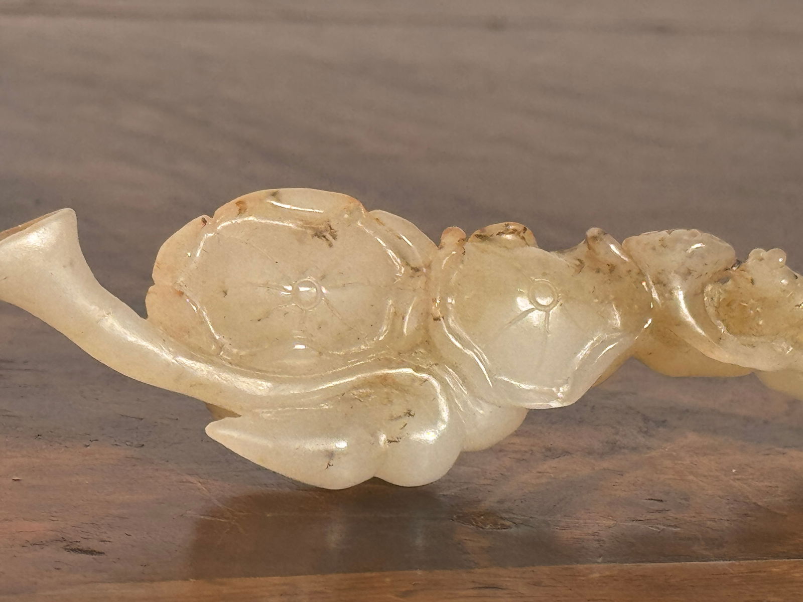 Chinese Jade Lotus Root With Frog - 2