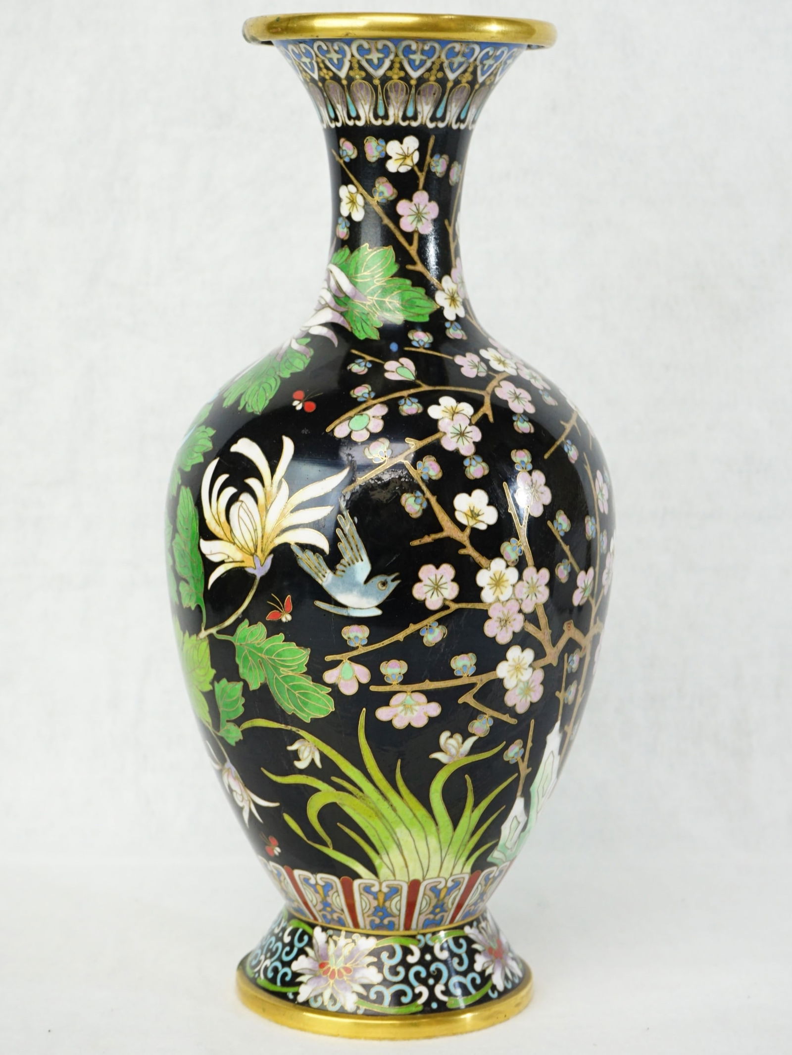 Large Chinese Cloisonne Enamel Vase: Approximate size:H:12 in Shipping: We offer in-house shipping services for most small items. This means that we will take care of packing and shipping the items directly to you. For larger or speciali