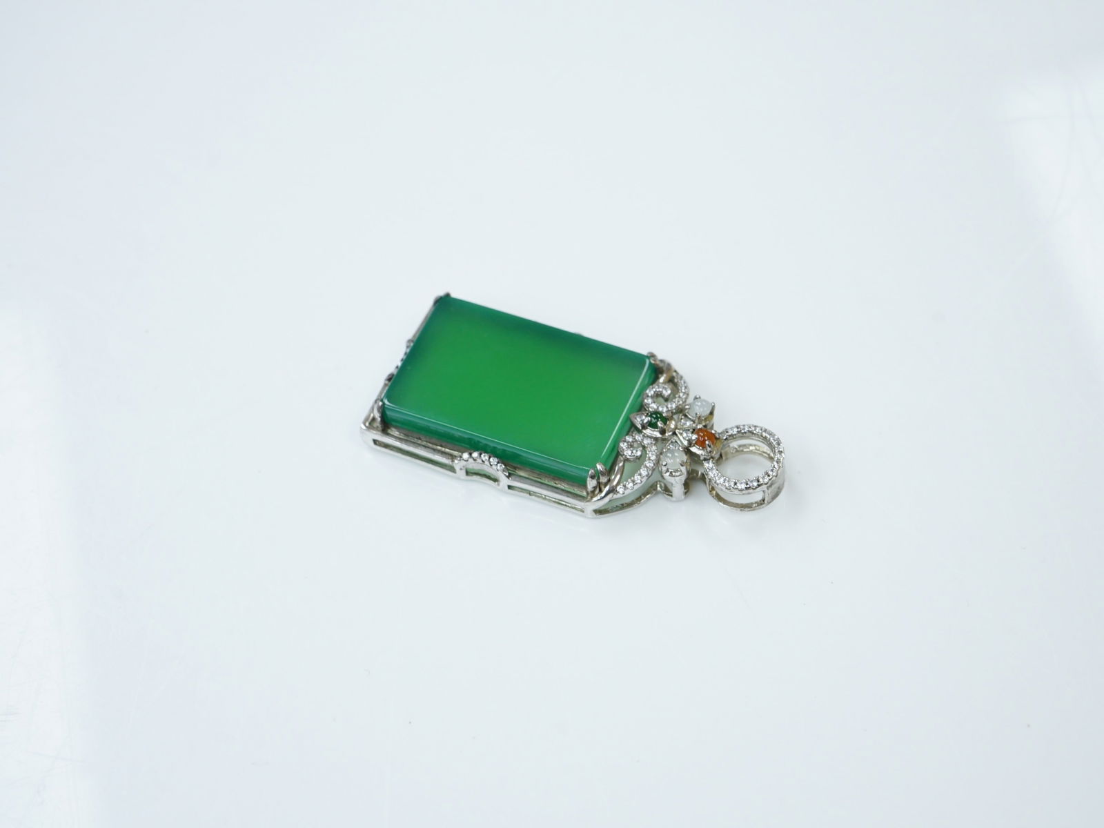A Jadeite Square Pendant - 3