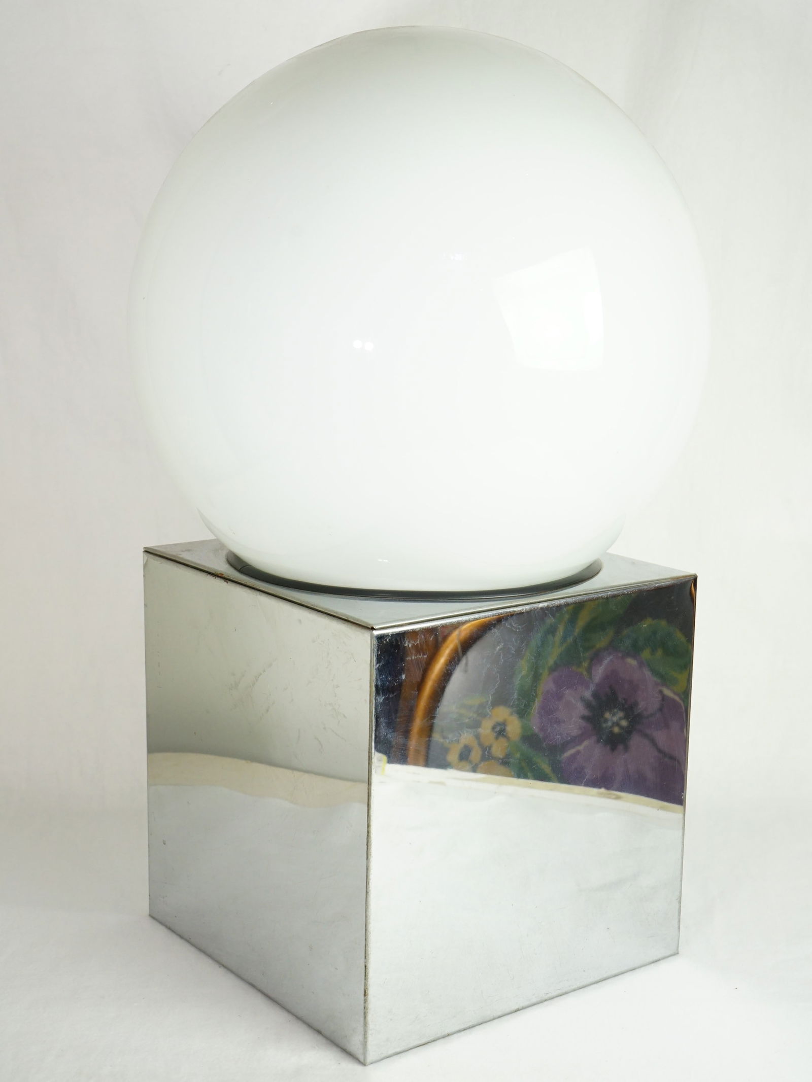 Robert Sonneman Retro orb Table Lamp Over Chrome Cube - 3