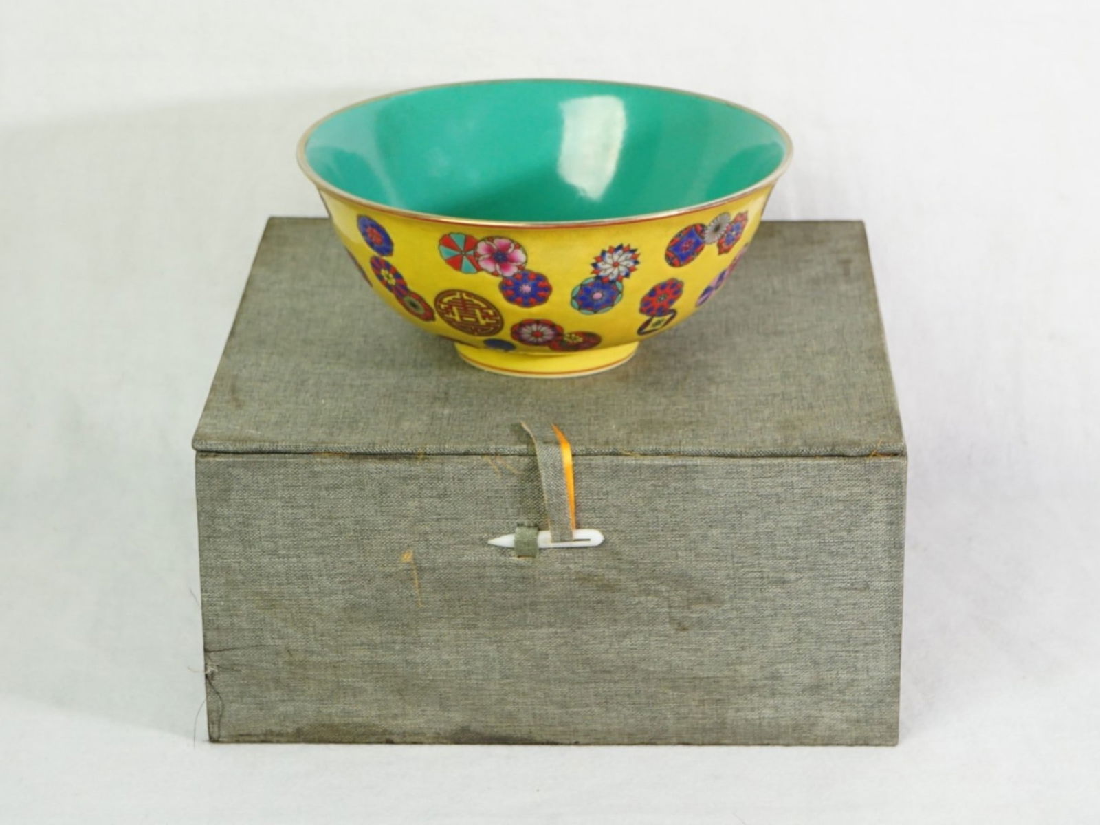 Chinese Famille Rose Yellow Ground Bowl In Box: Approximate size: 3x7x7 in Shipping: We offer in-house shipping services for most small items. This means that we will take care of packing and shipping the items directly to you. For larger or