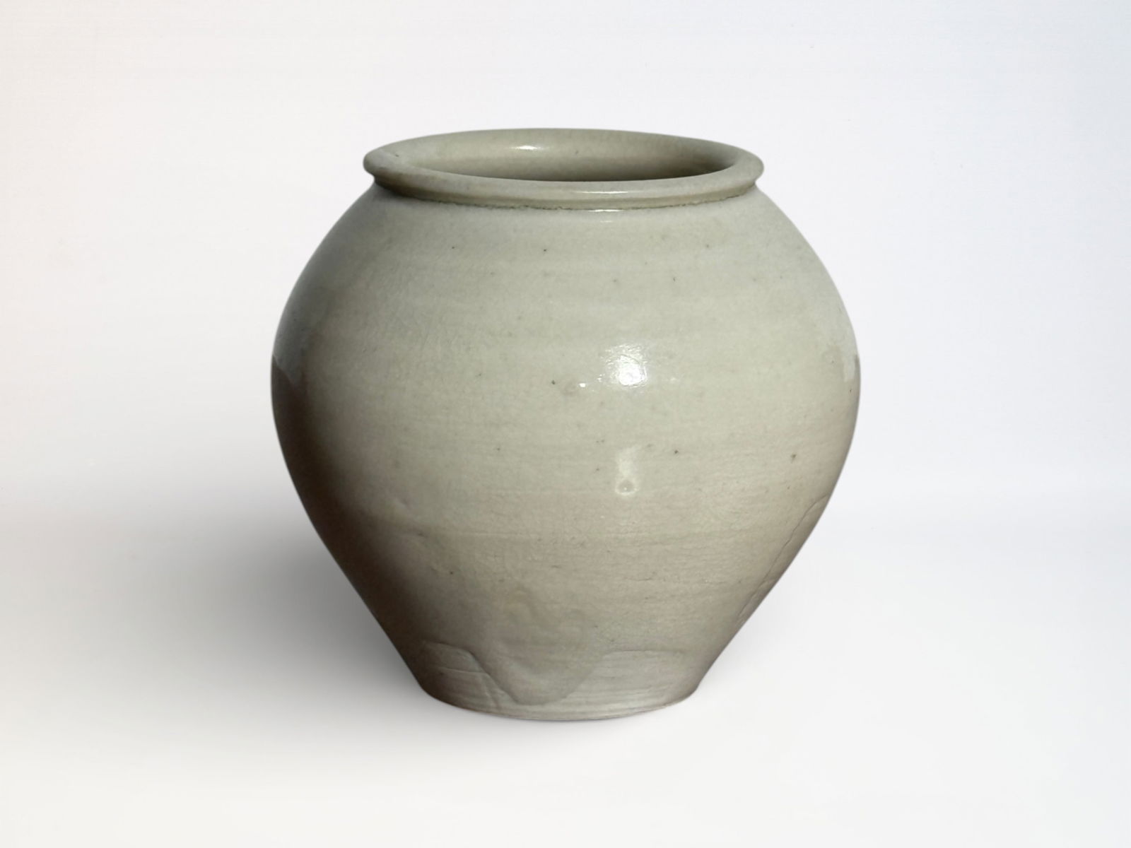 Chinese White Glazed Miniture Jar: Chinese white glazed miniture pottery jar, 2.4"ht Shipping: We offer in-house shipping services for most small items. This means that we will take care of packing and shipping the items directly to yo