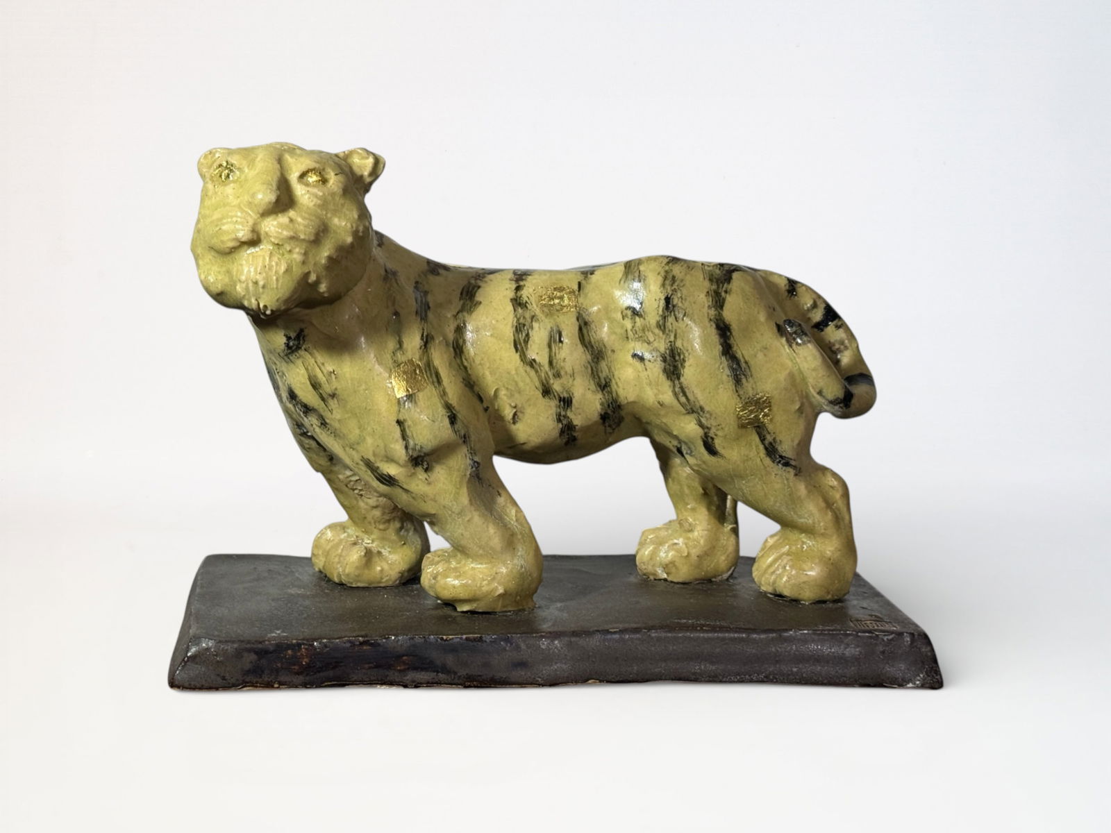 Japanese Studio Porcelain Tiger (1 of 9)