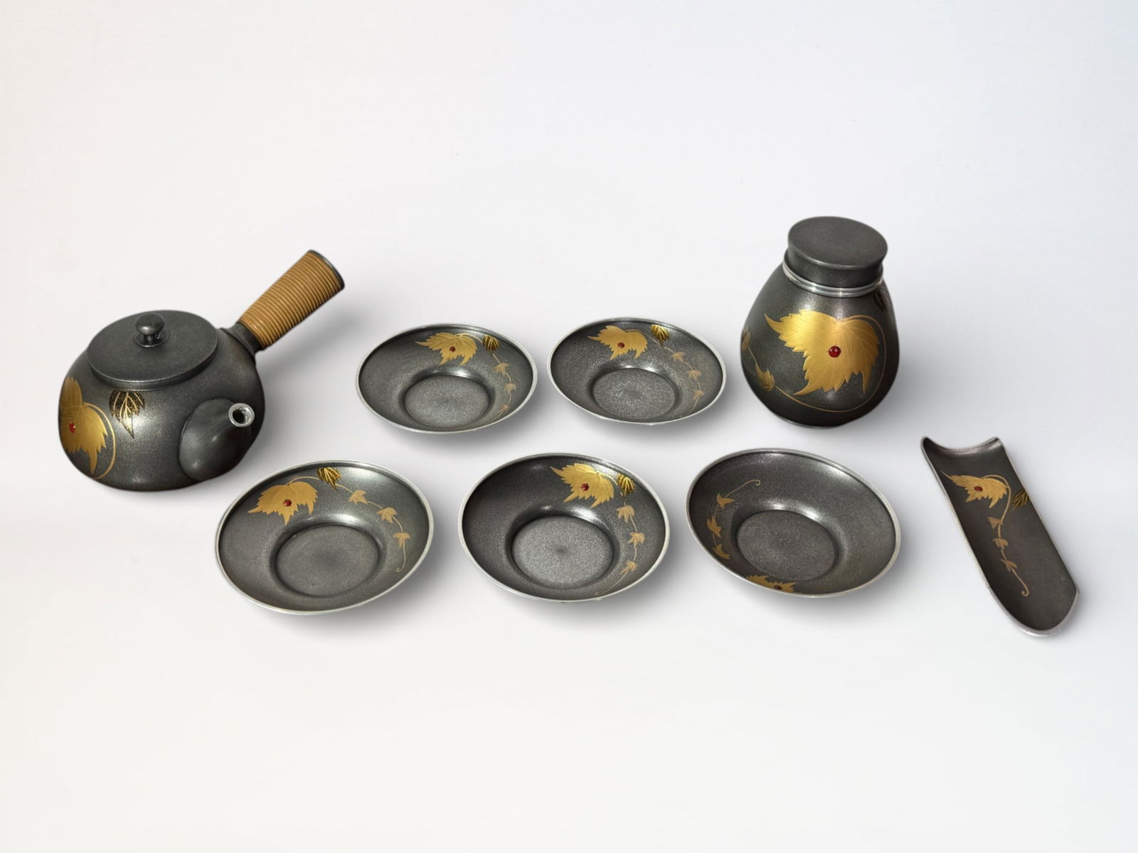 Japanese Pewter Teaset with Original Wood Box Beetle Decoration (1 of 15)