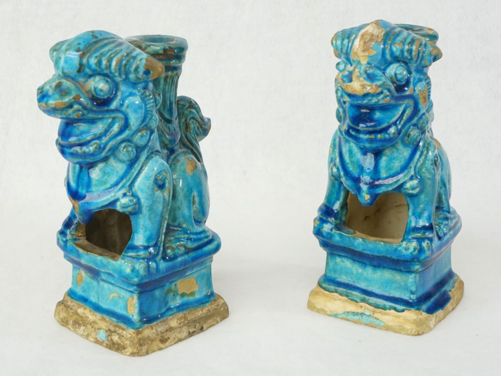 A Pair of Turquoise-Glazed Foo Dog Candlesticks,Ming Dynasty (1 of 6)