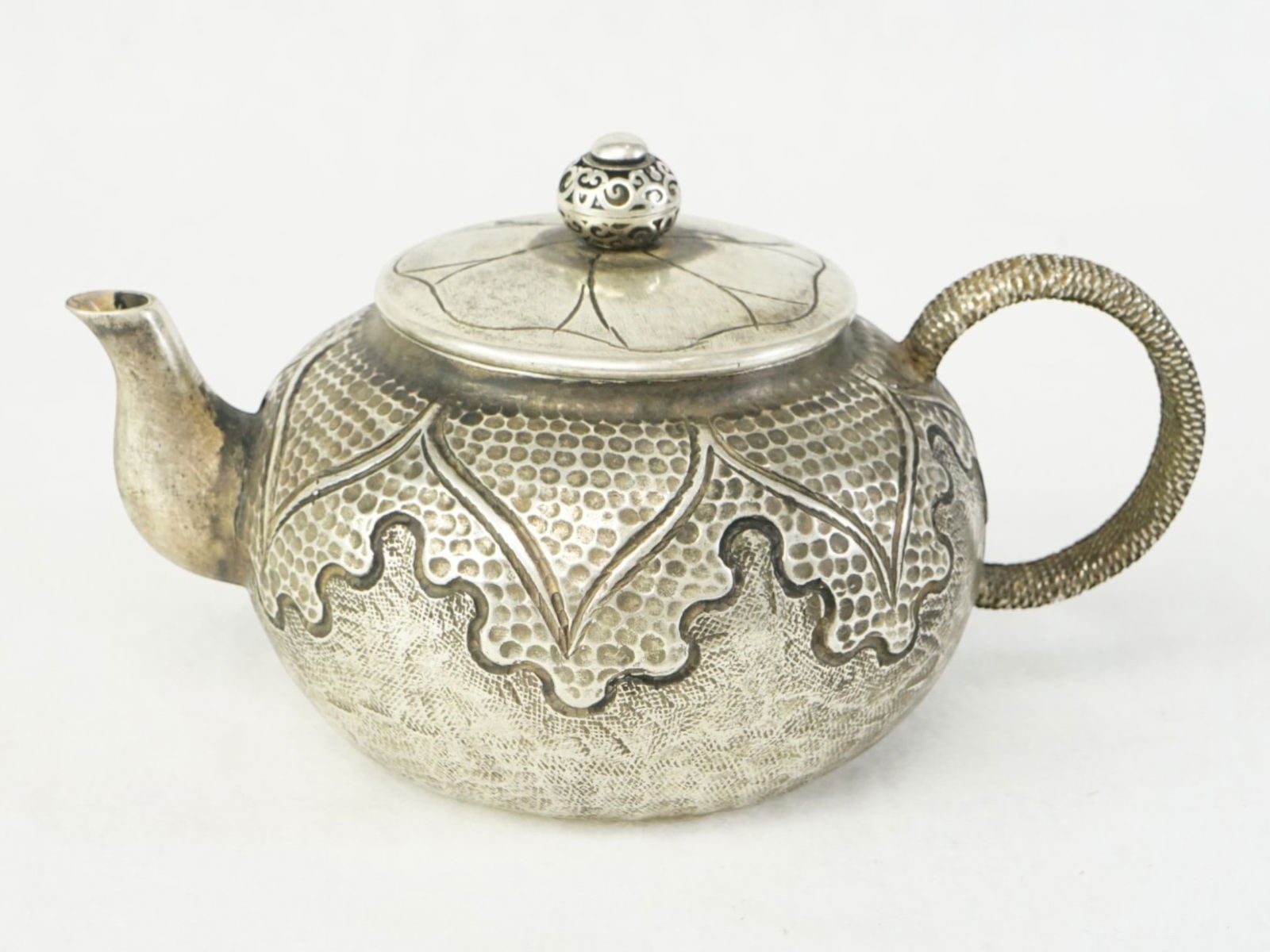 Chinese Export Silver Tea Pot (1 of 6)
