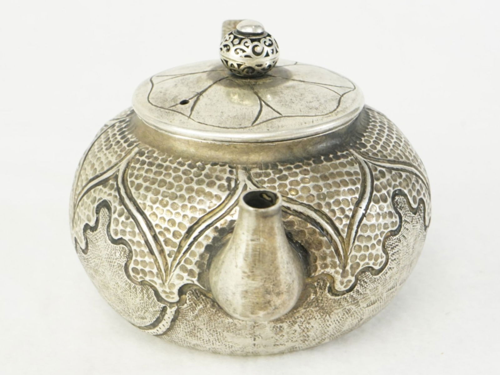 Chinese Export Silver Tea Pot - 2