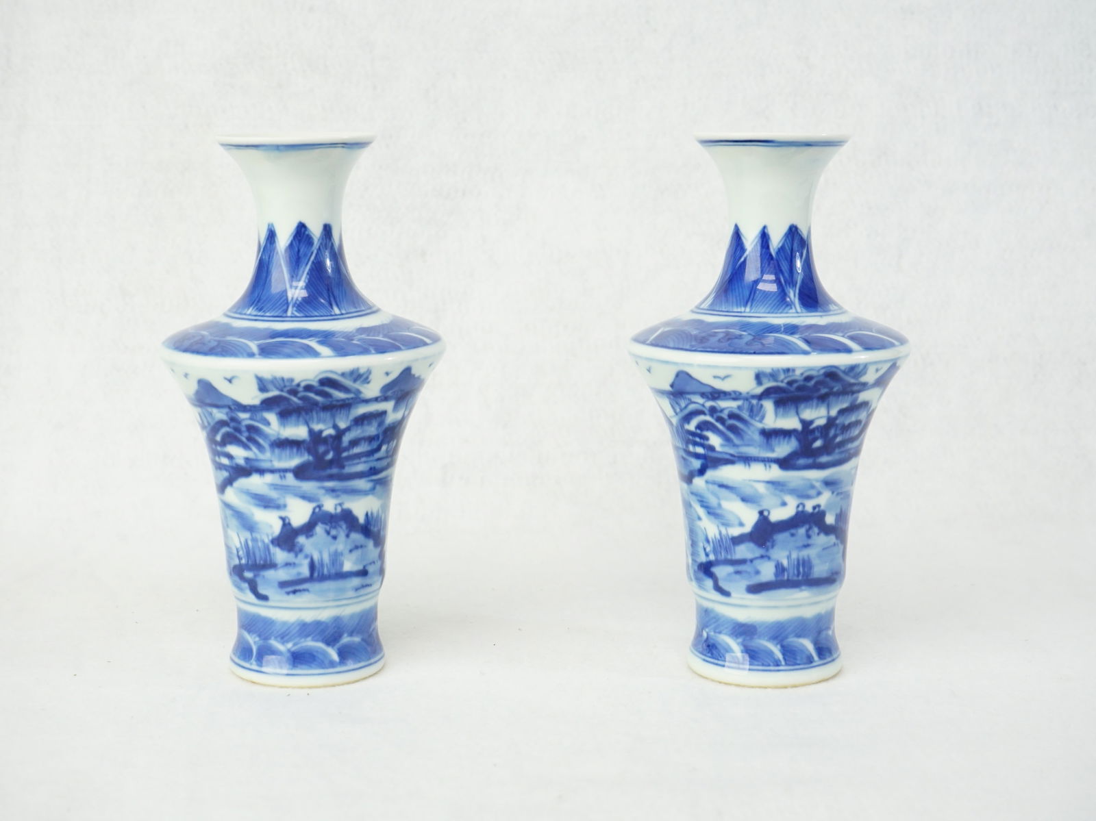 Pair of Chinese Blue and White Vases (1 of 5)
