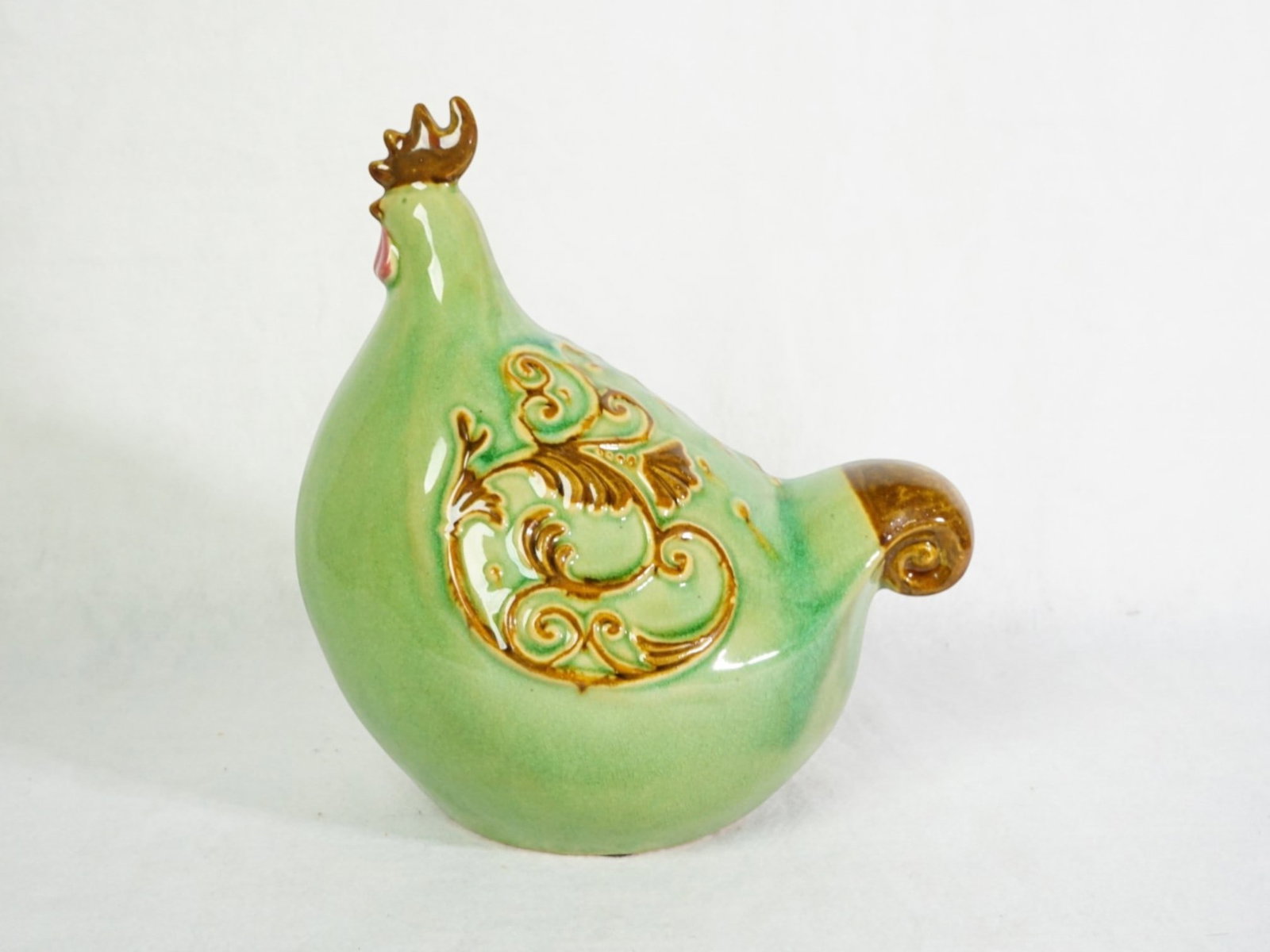 Chinese Kitchen Ceramic Hen: Approximate size:8x8x6 in Shipping: We offer in-house shipping services for most small items. This means that we will take care of packing and shipping the items directly to you. For larger or