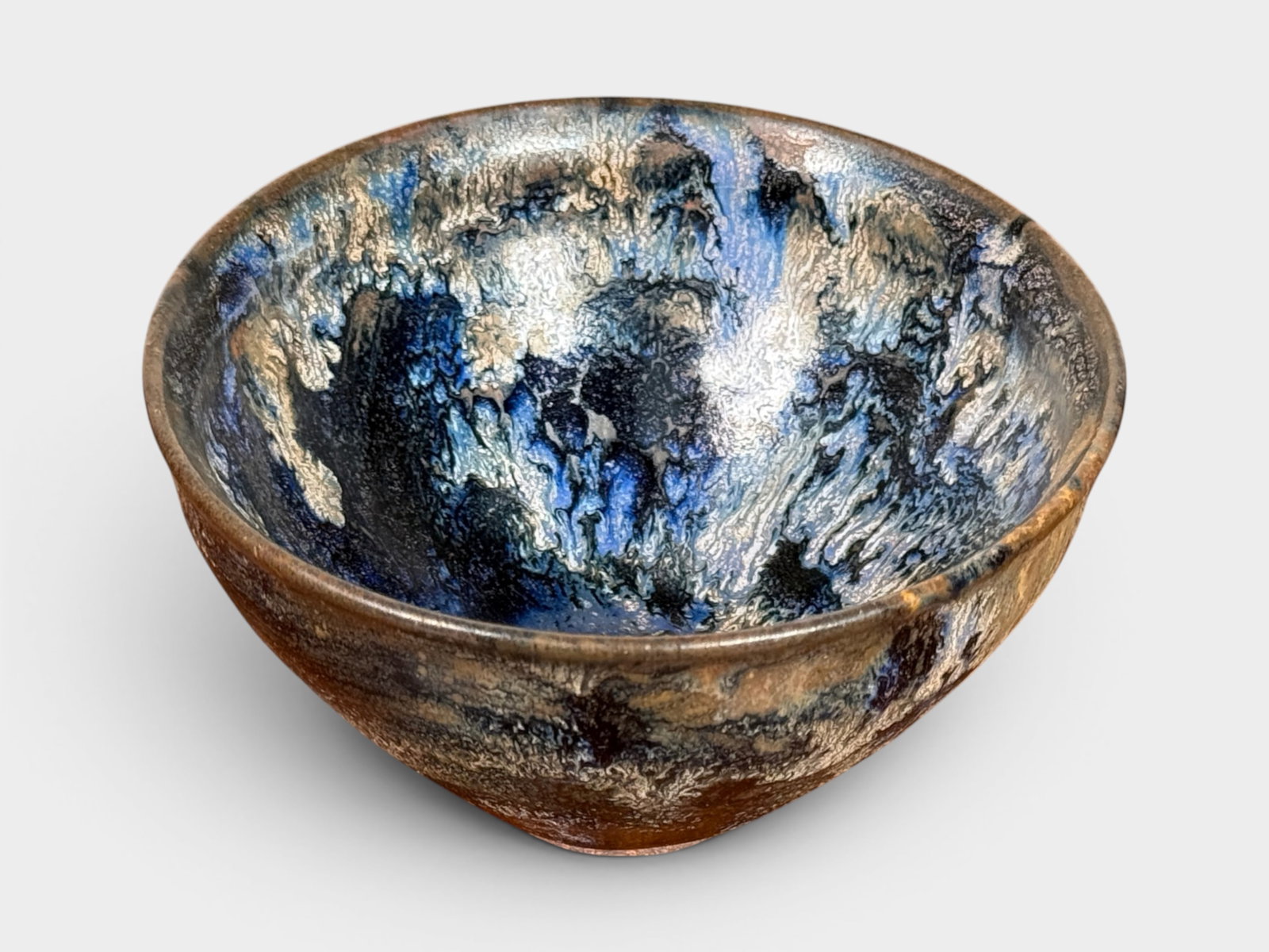 Chinese Chawan with Flambe Galze: Chinese teabowl with brillant flambe glaze, 4.8"dia 2.75"ht Shipping: We offer in-house shipping services for most small items. This means that we will take care of packing and shipping the items dire