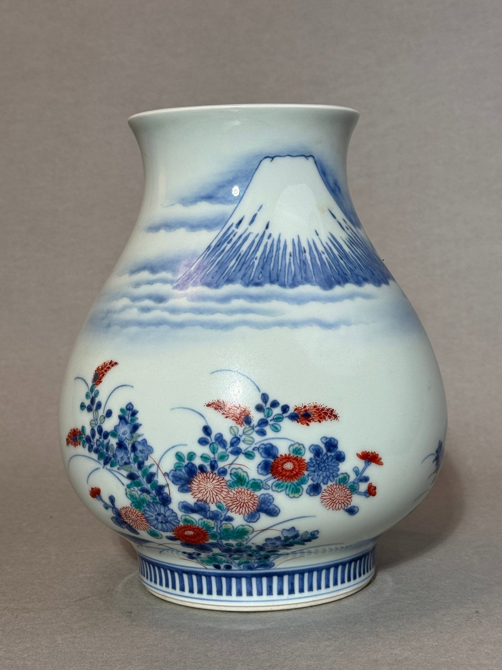 Japanese Kakeimon Porcelain Vase with Mt.Fuji: Japanese kakeimon kiln porcelain vase with Mt.Fuji scene, 12"ht Shipping: We offer in-house shipping services for most small items. This means that we will take care of packing and shipping the items 