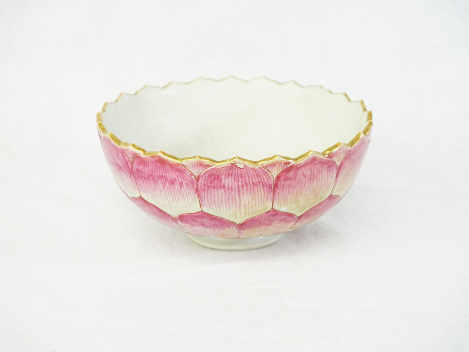 Chinese Famille Rose 'Lotus' Bowl: Approximate size:3 1/8x 6 5/8x6 5/8 in Shipping: We offer in-house shipping services for most small items. This means that we will take care of packing and shipping the items directly to you. For larg