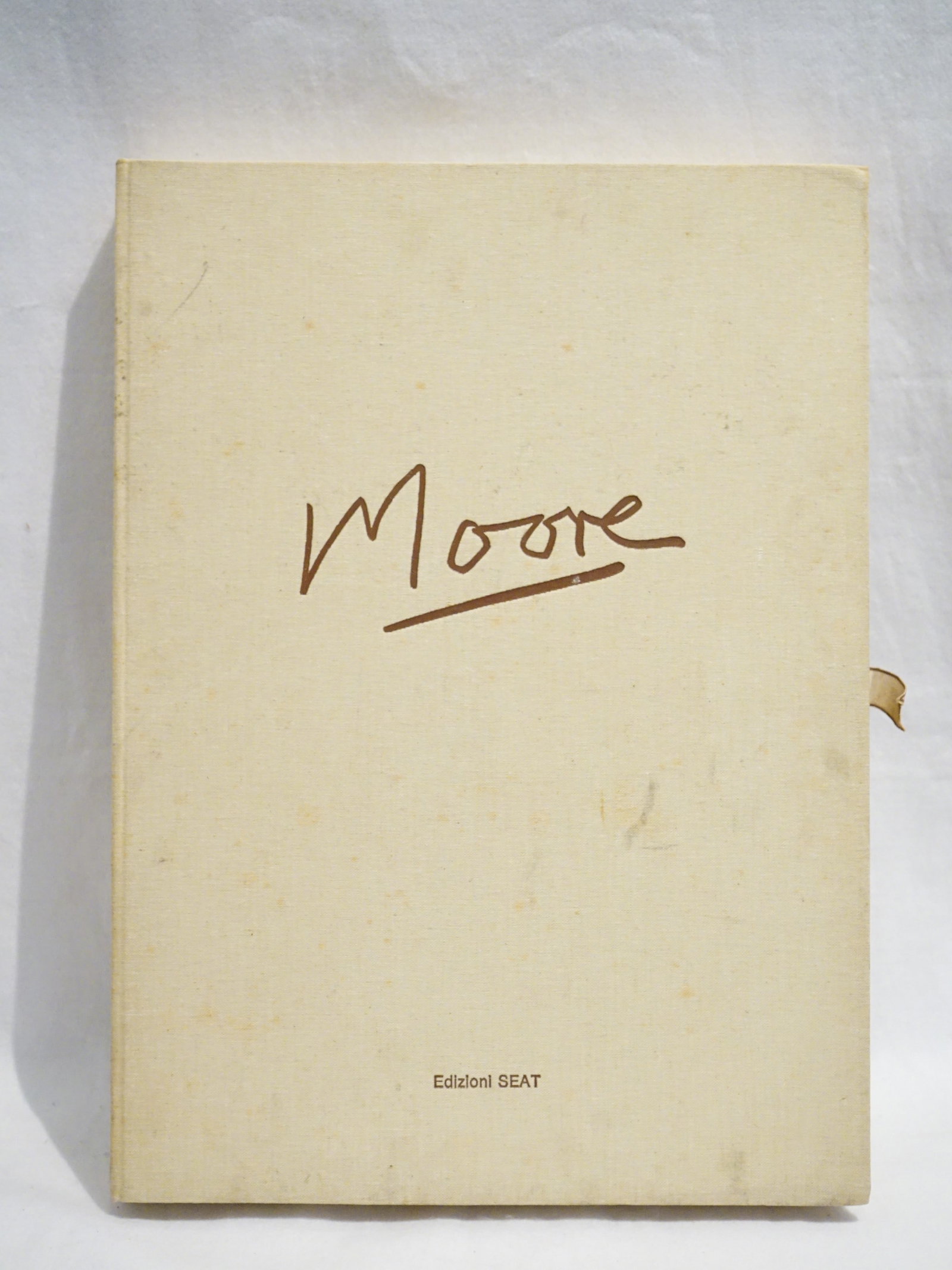 Henry Moore (British,1898-1986),Edizioni Seat Portfolio,1983: Approximate size:box 16x21.5x2.25 in Shipping: We offer in-house shipping services for most small items. This means that we will take care of packing and shipping the items directly to you. For larger