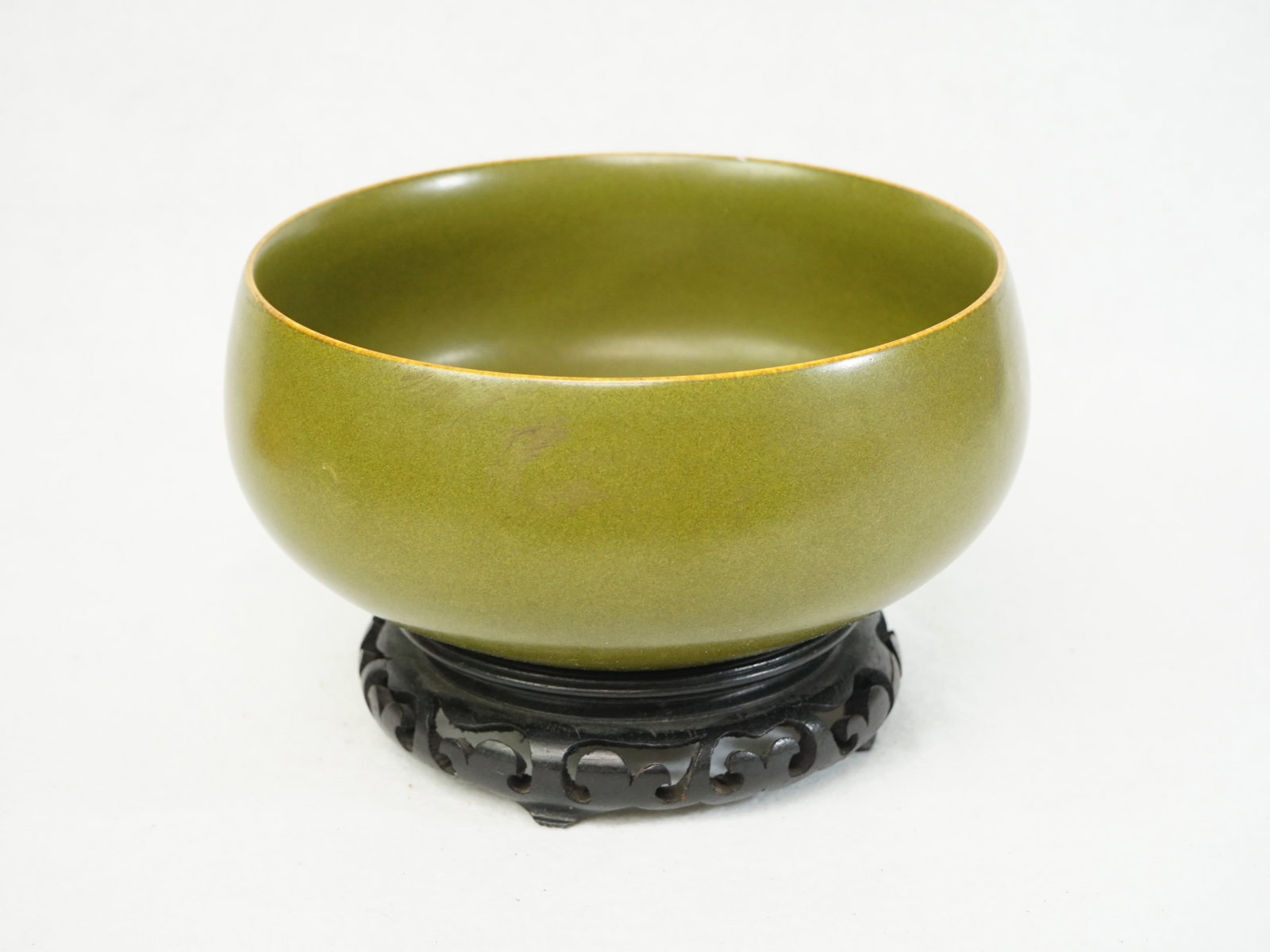A Chinese Teadust-Glazed Bowl with Mark (1 of 6)
