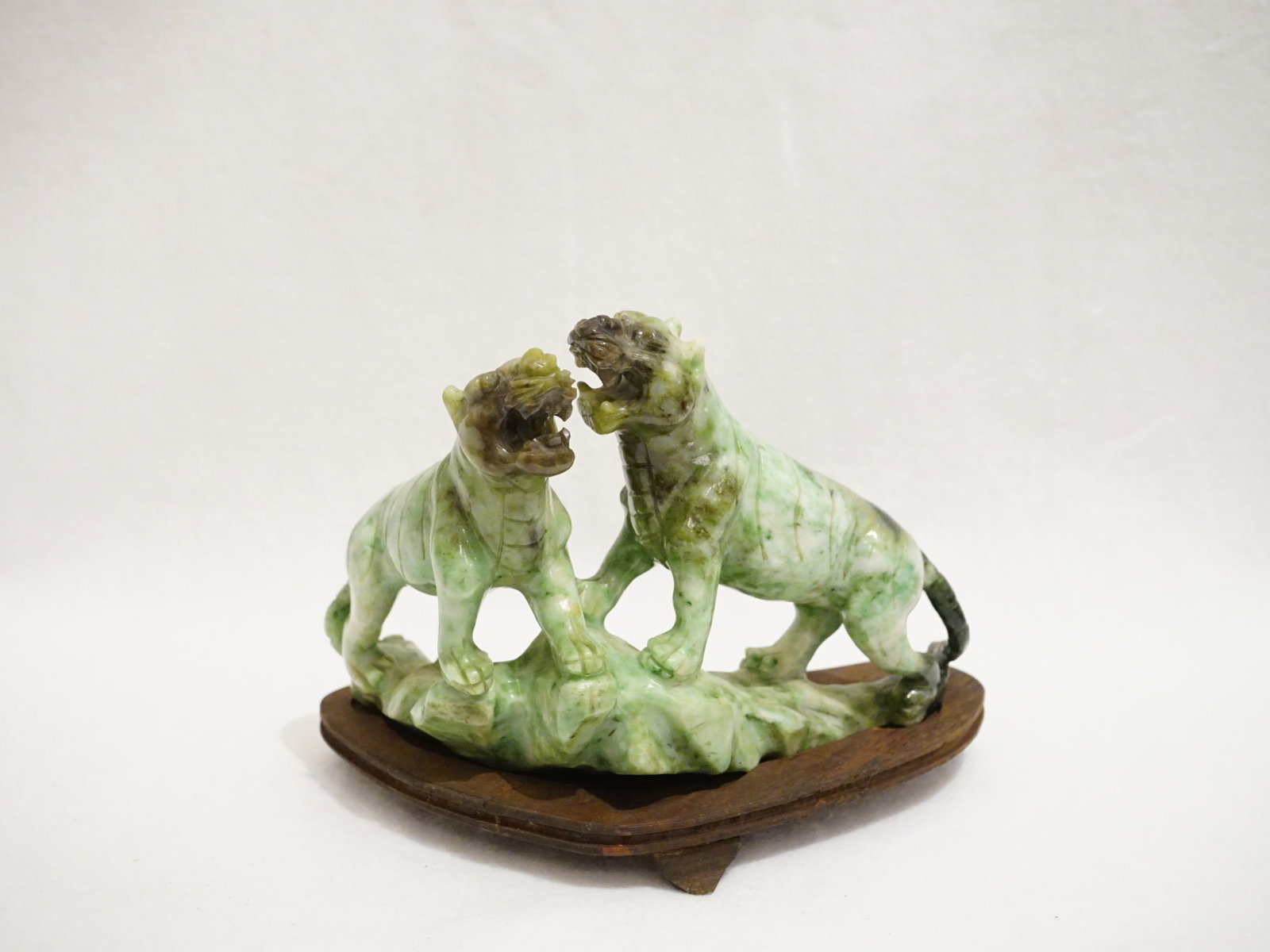 Vintage Chinese Jade Tiger Sculpture: Approximate size: 6x8x5 in Shipping: We offer in-house shipping services for most small items. This means that we will take care of packing and shipping the items directly to you. For larger or specia
