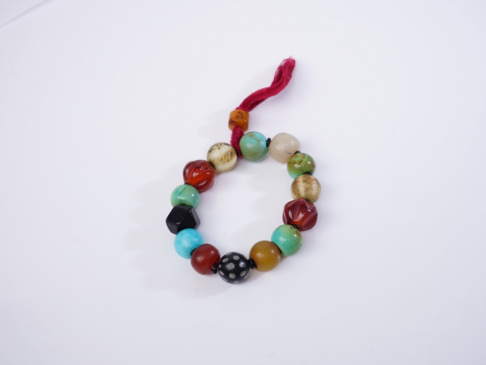 A Multicolor Agate and Gemstone Bead Bracelet - 4