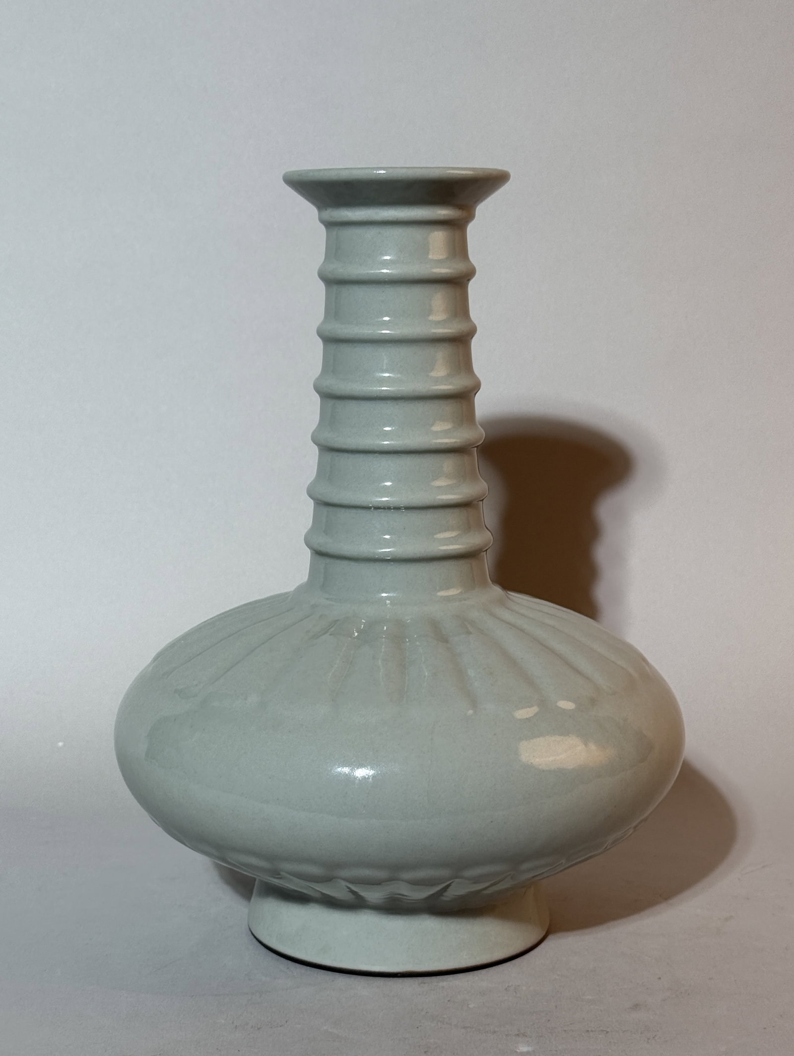 A Chinese Guan-Type Glazed Ribbed-Neck Vase (1 of 17)