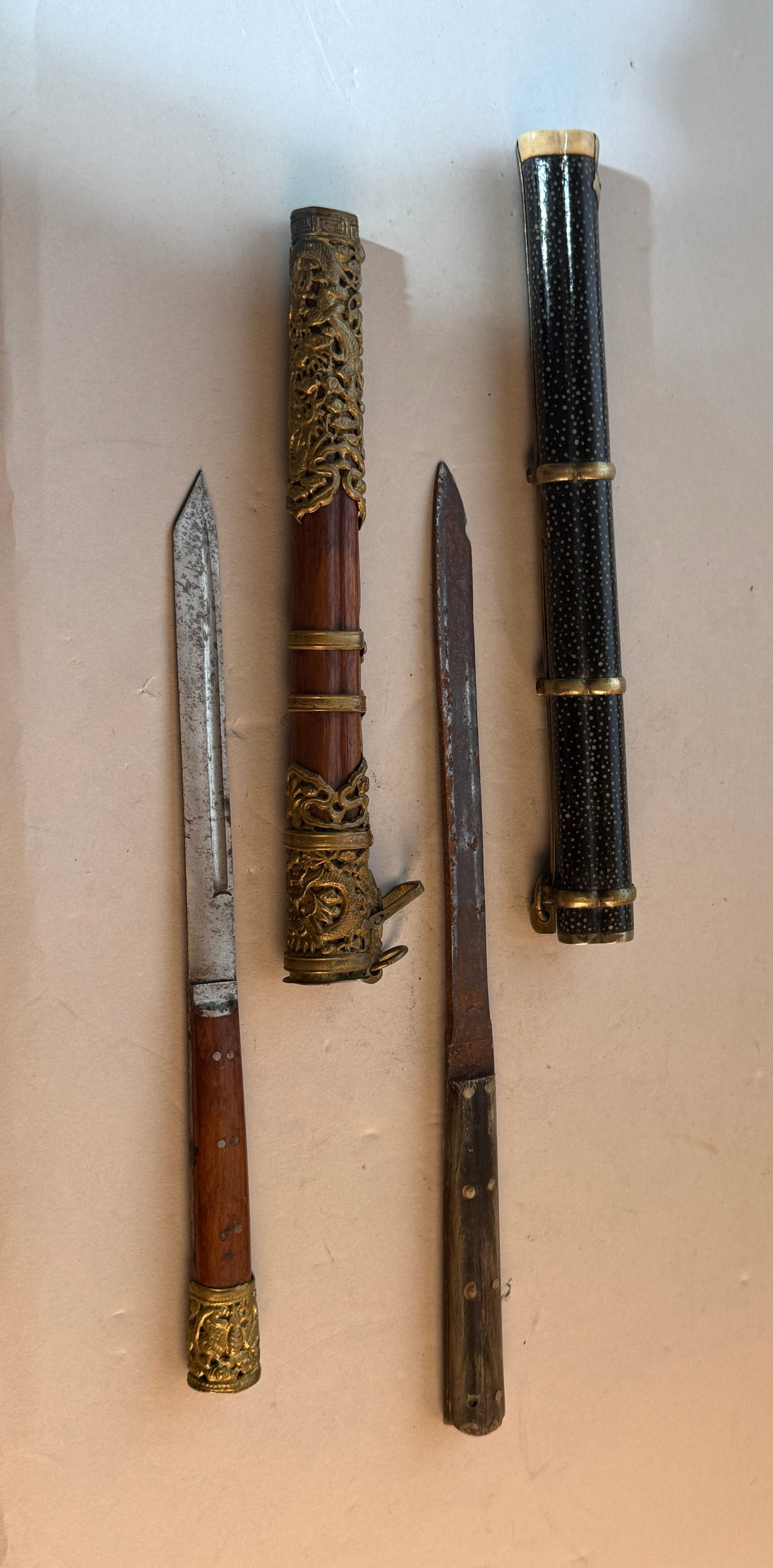 Two Chinese Eatery Knife Set - 11