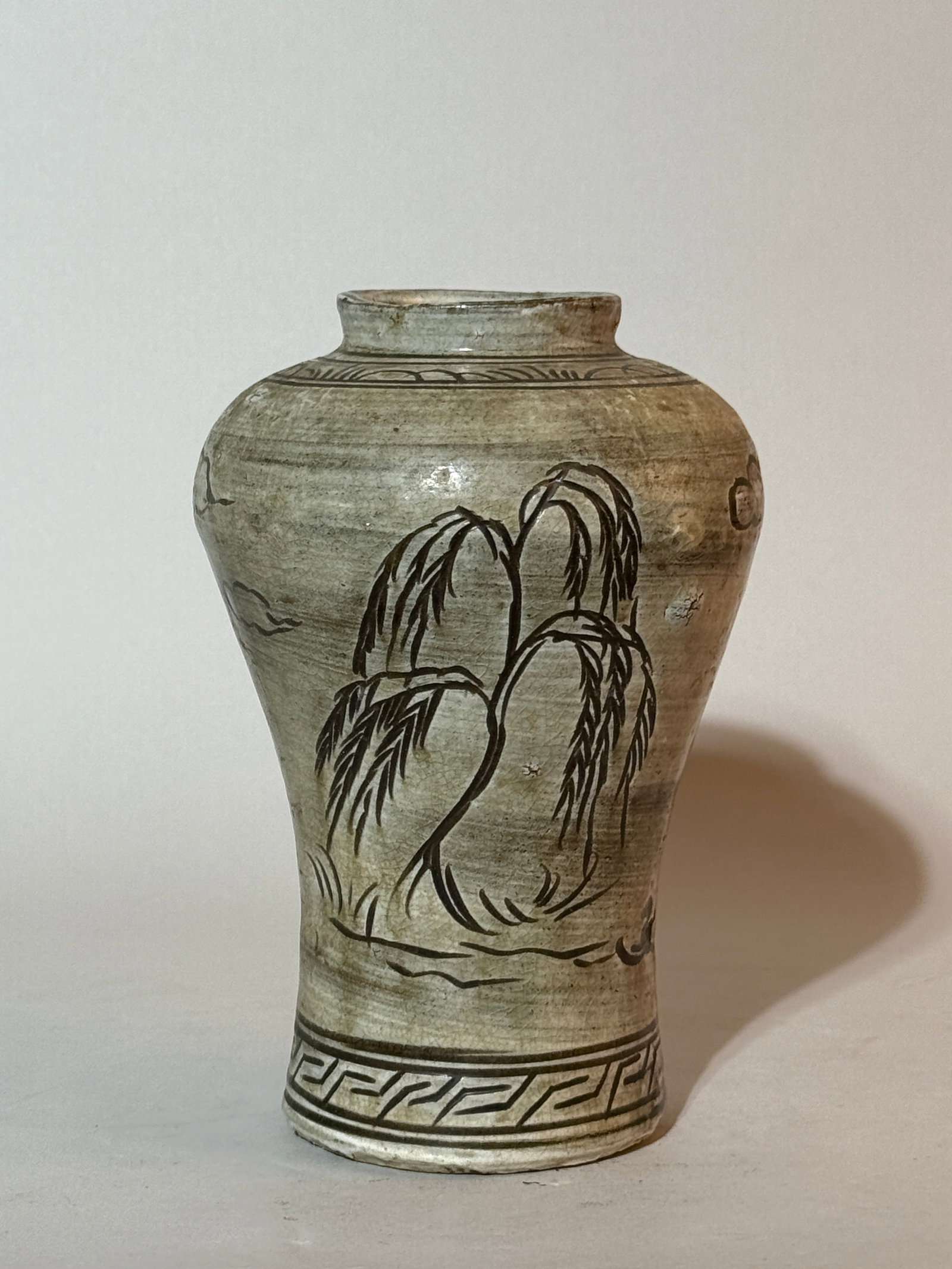 A Korean Porcelain Vase with Willow Decoration (1 of 8)
