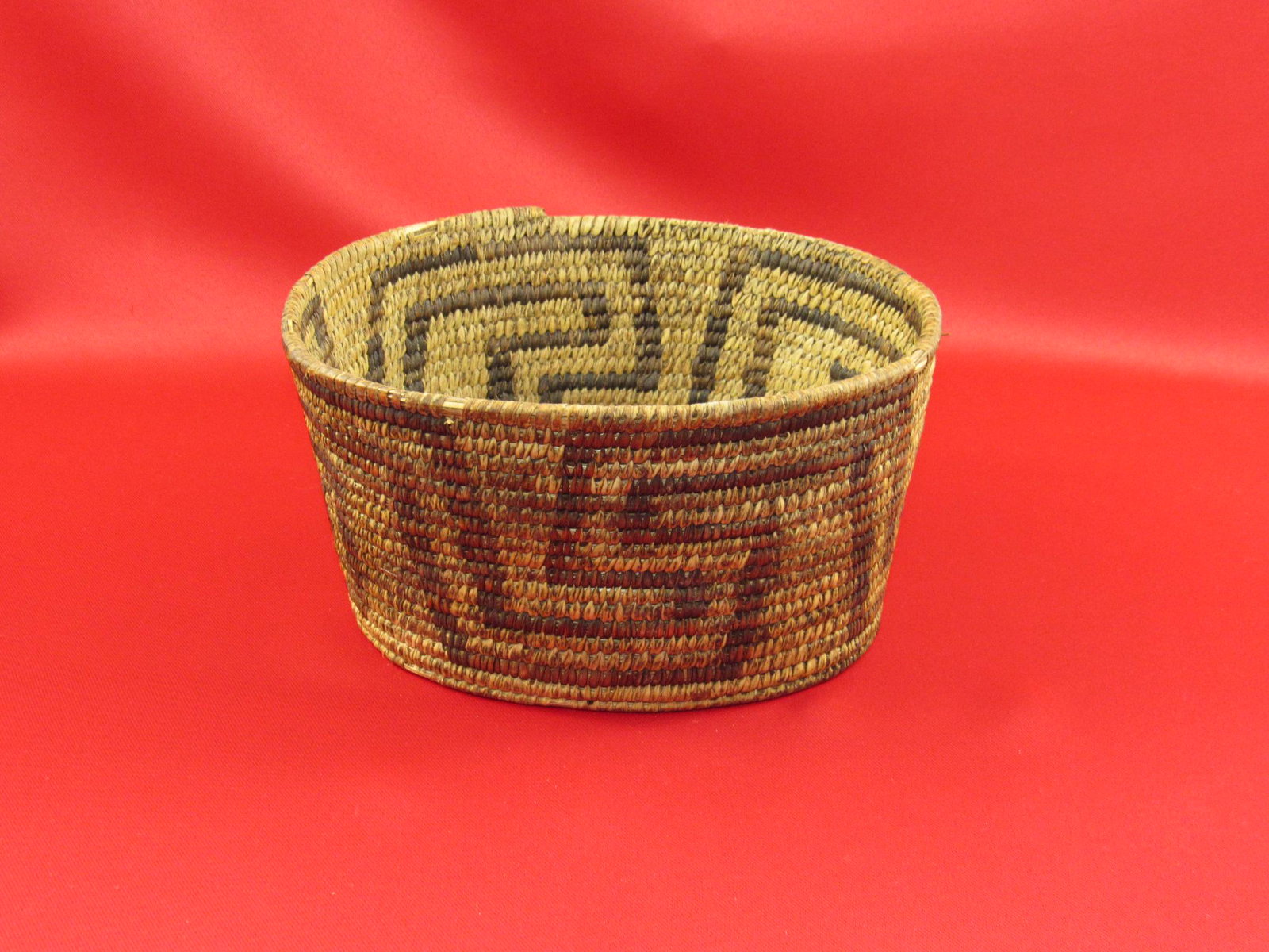 Vintage Pima Papago Indian Basket (1 of 10)