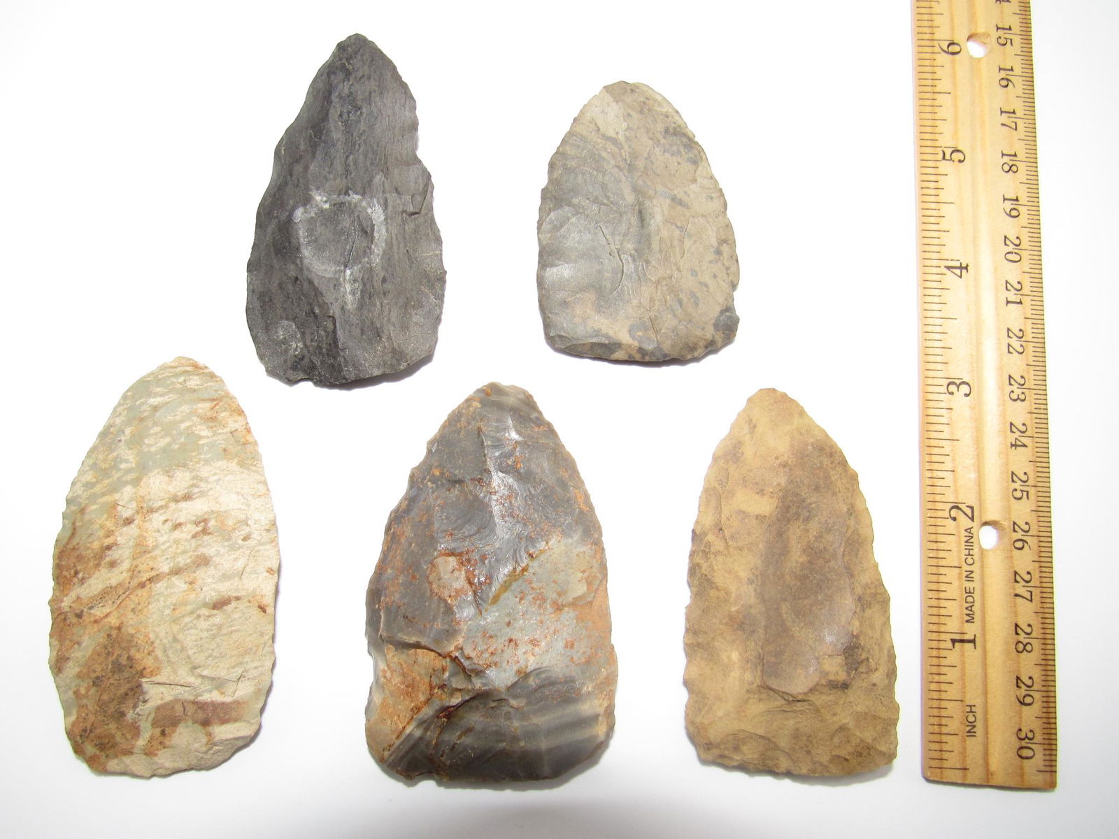Five Prehistoric Indian Blades Arrowheads (1 of 2)