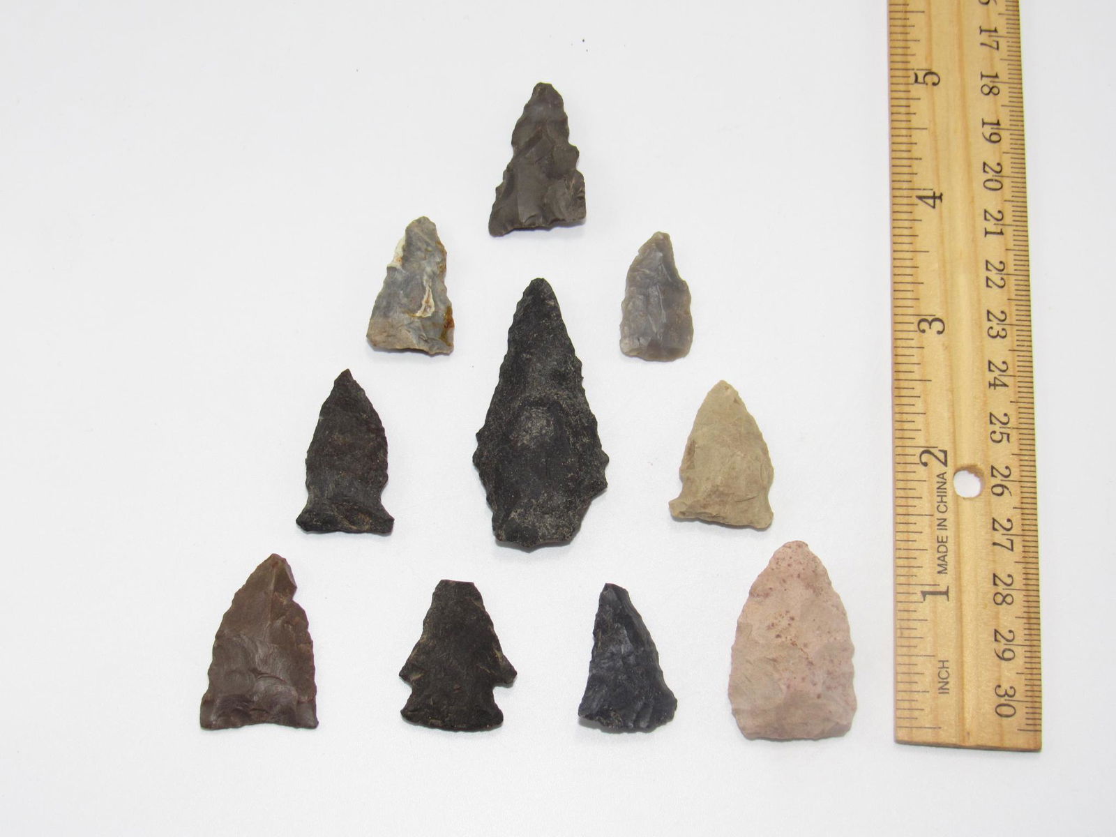 Ten Nice Prehistoric Indian Arrowheads (1 of 2)