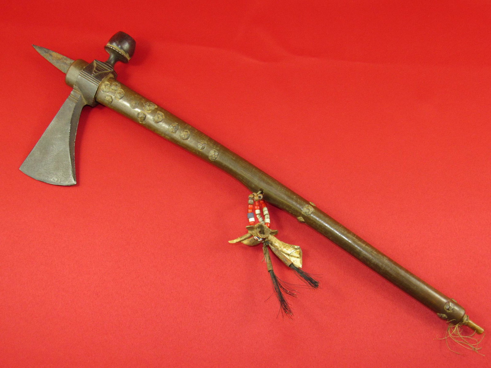 Beautiful Vintage Plains Indian Pipe Tomahawk (1 of 13)