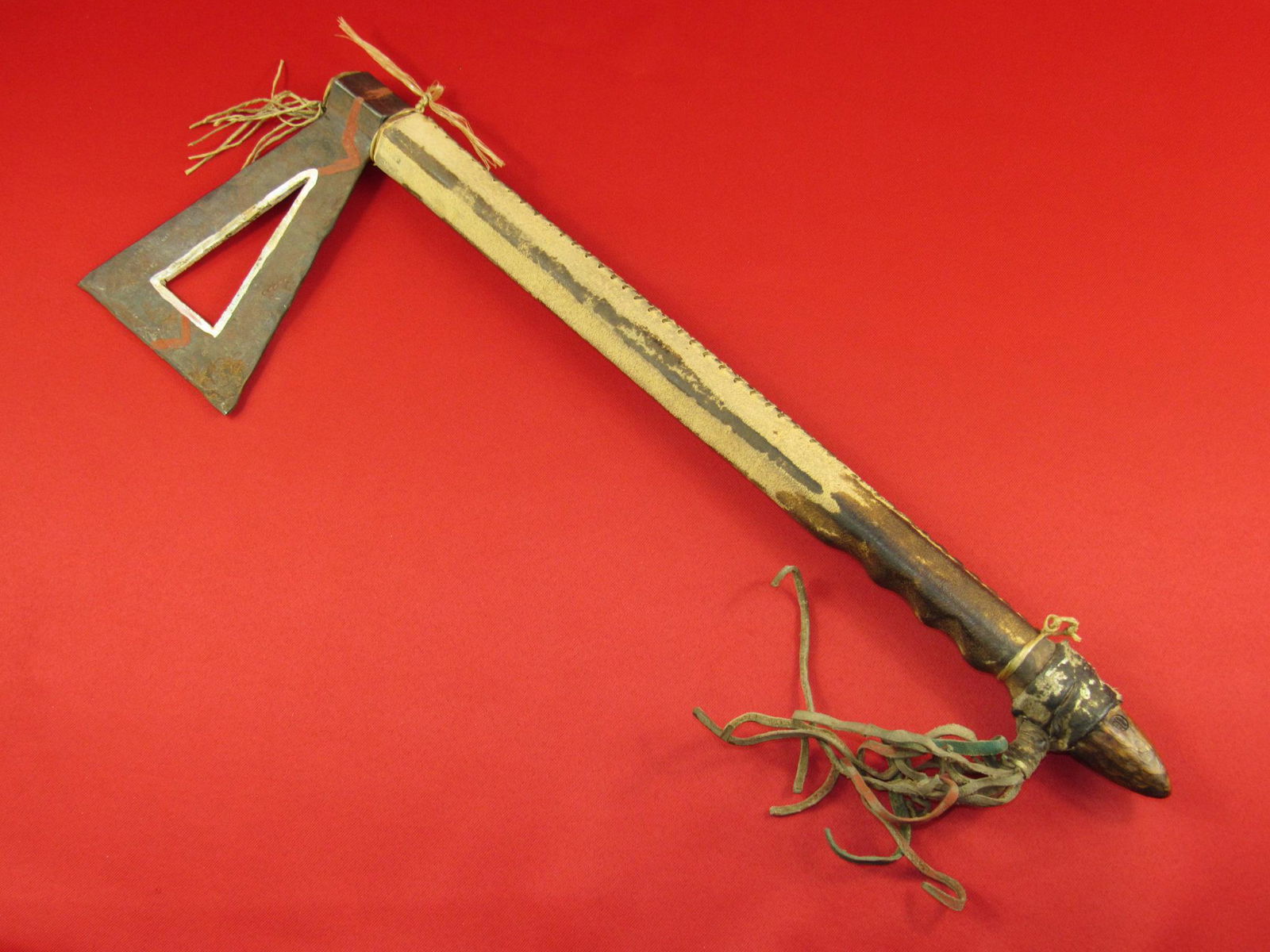 Vintage Native American Indian Tomahawk (1 of 7)