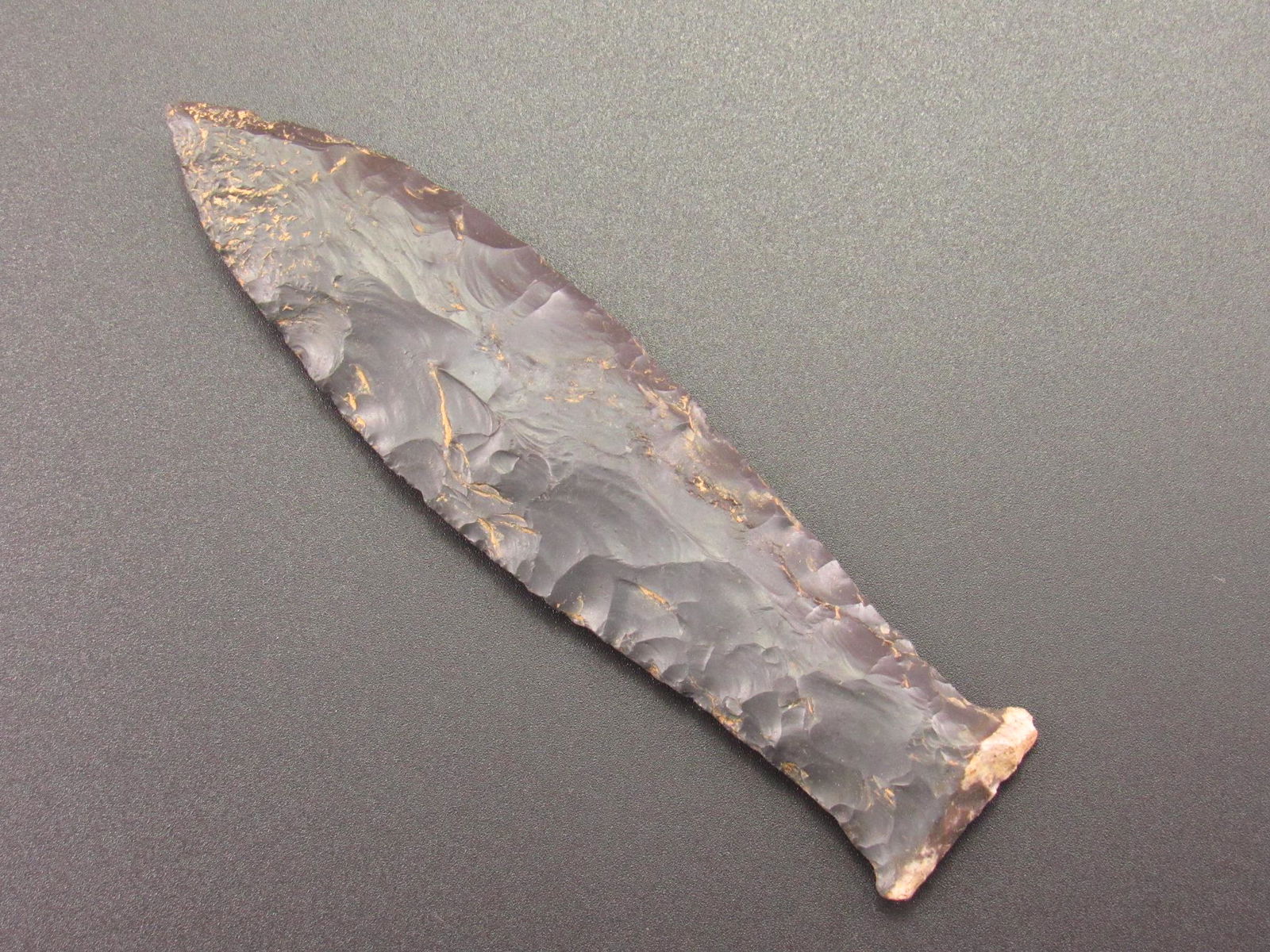 Beautiful and Large Native American Paleo Indian Arrowhead (1 of 4)