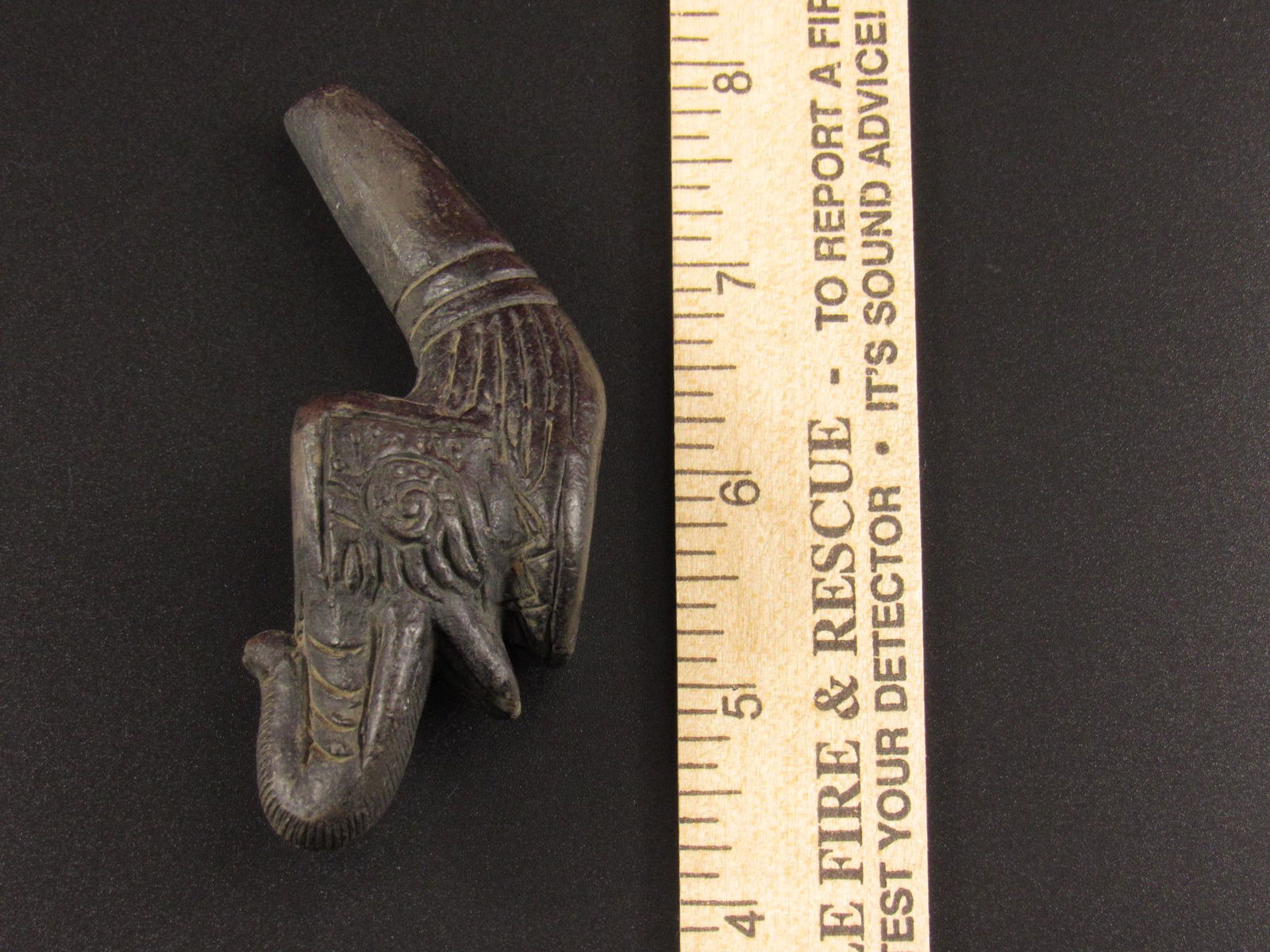 Exotic Elephant Effigy Smoking Pipe (1 of 4)