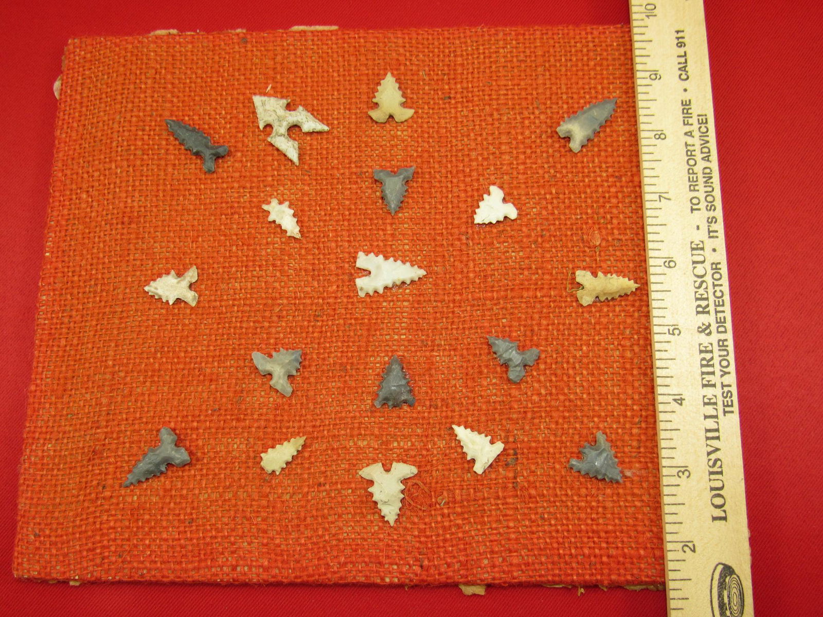 Eighteen Fine Native American Indian Bird Point Arrowheads (1 of 4)
