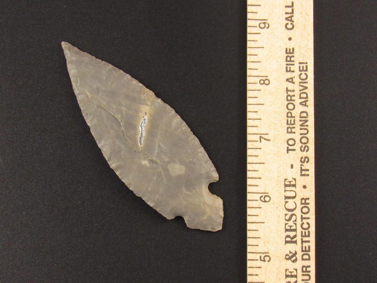 Very Nice Native American Indian Turkeytail Arrowhead (1 of 4)