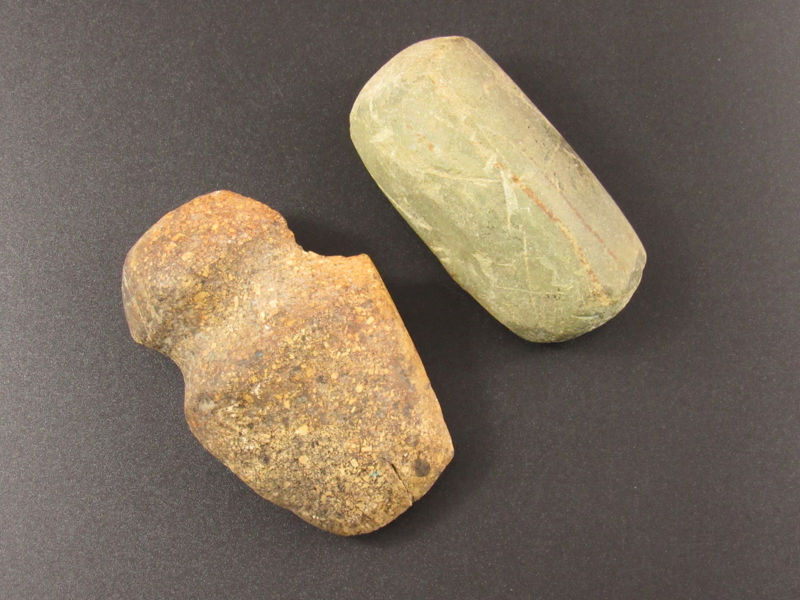 Prehistoric Native American Indian Grooved Axe and Hammerstone (1 of 7)