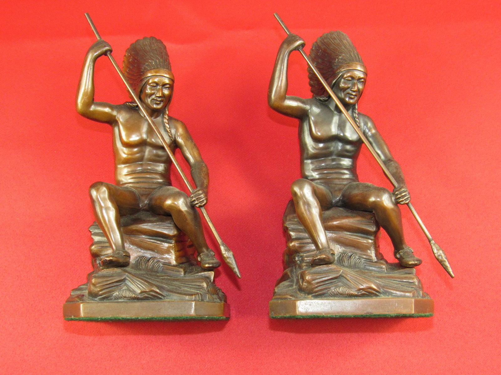 Exceptional Vintage Jennings Brothers - JB #2245 Bronze Native American Indian Bookends (1 of 9)