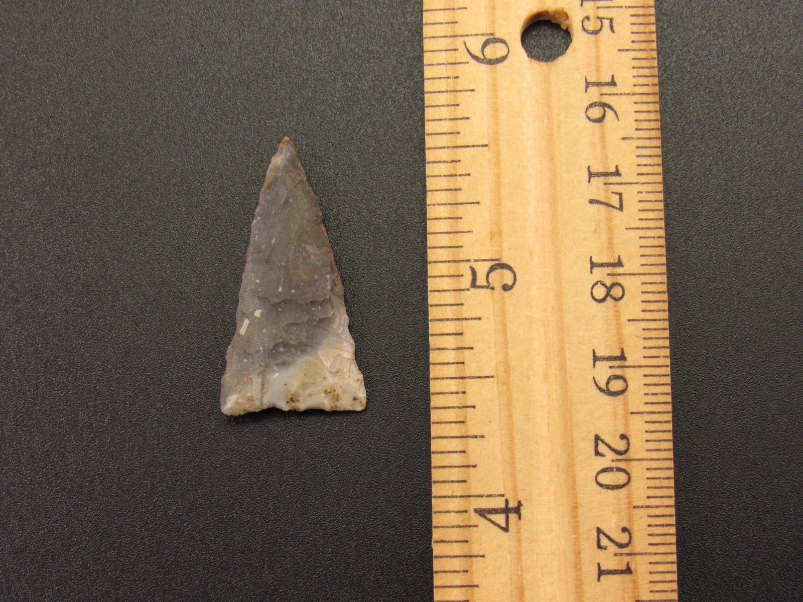 Nice Prehistoric Indian Madison Arrowhead From Kentucky (1 of 3)
